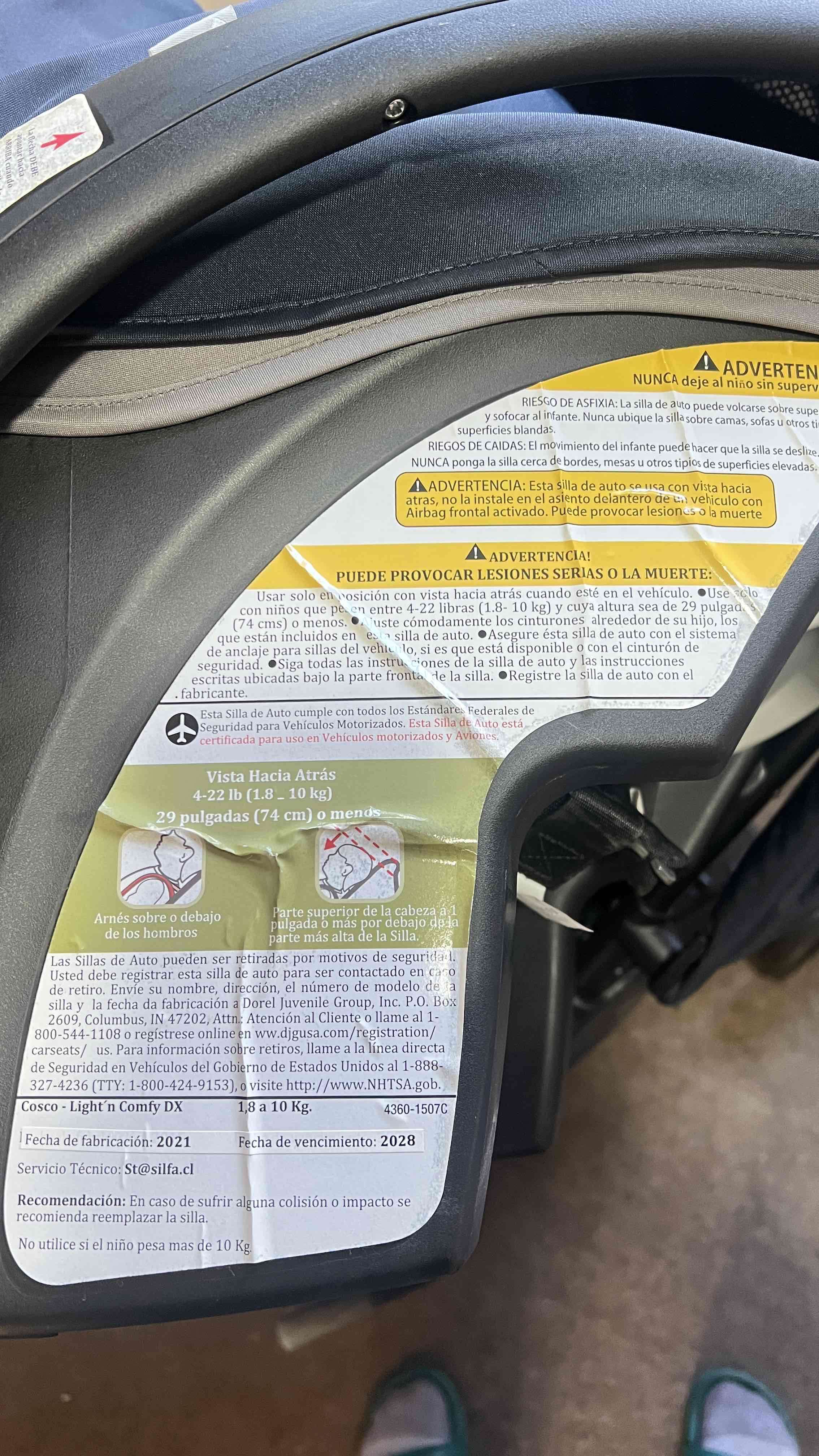 Coche de bebé plegable gris - miniatura 4