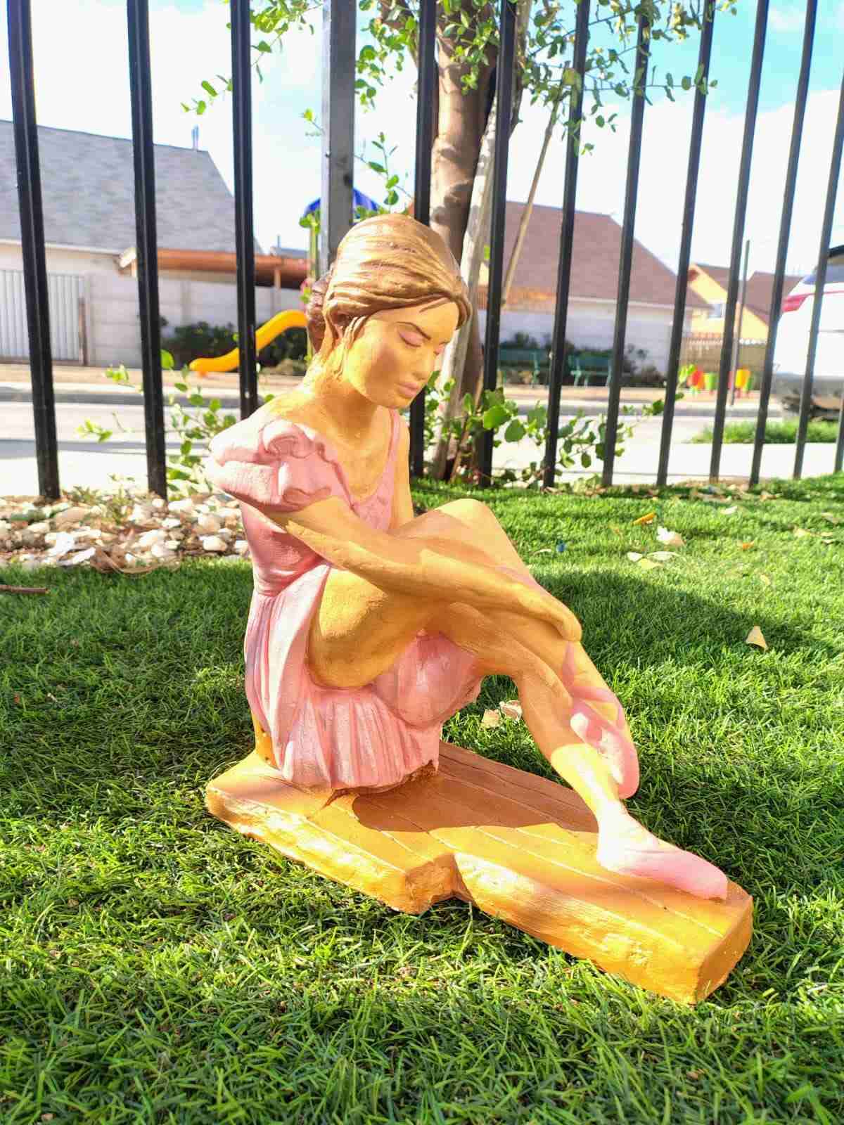 Escultura de Bailarina de ballet 🧑‍🩰✨🩷 - miniatura 4