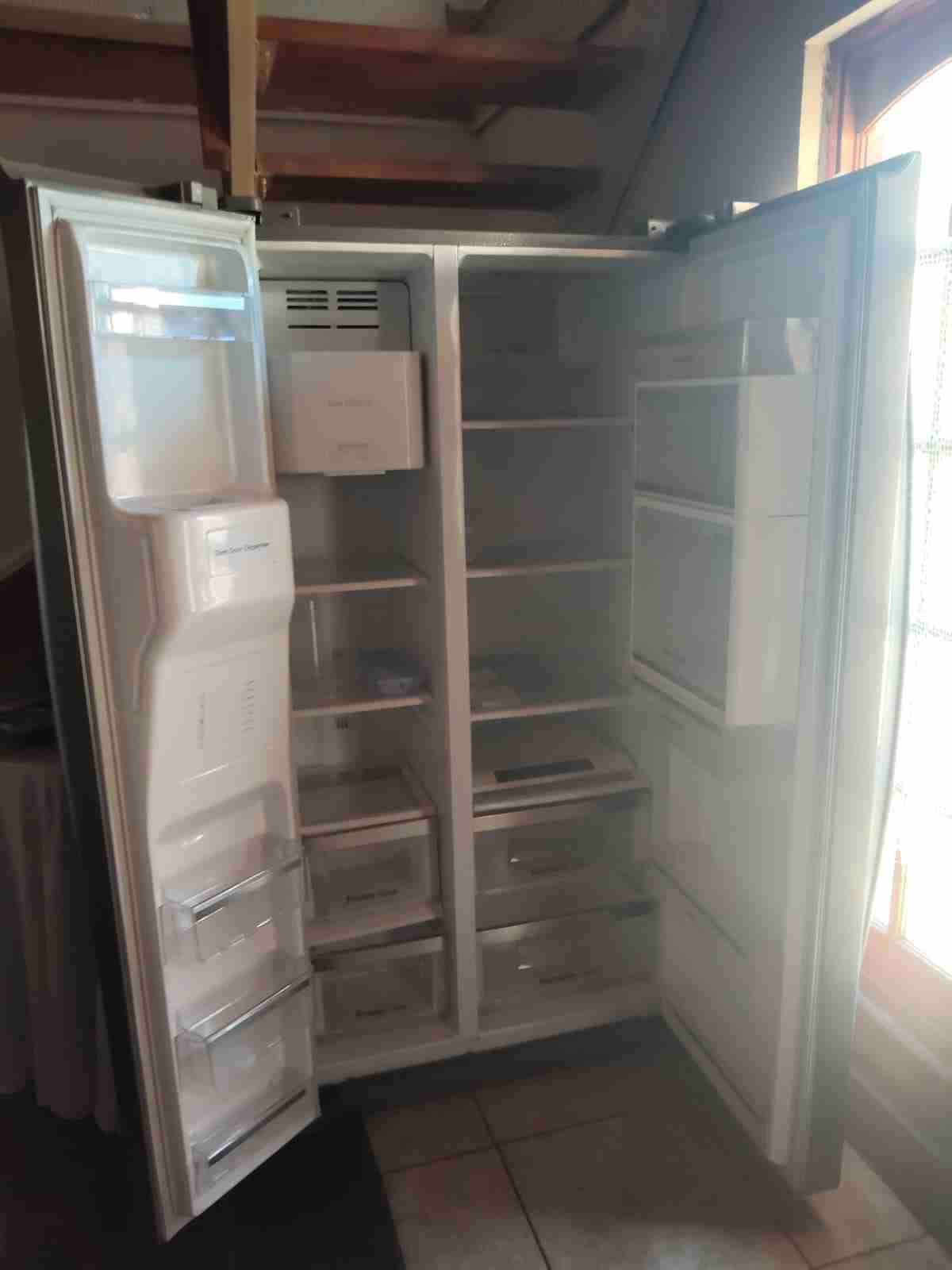 Refrigerador side by side acero inoxidable - miniatura 4