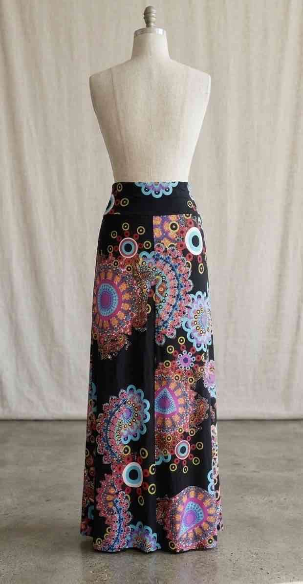 Falda larga estampada en colores - miniatura 2