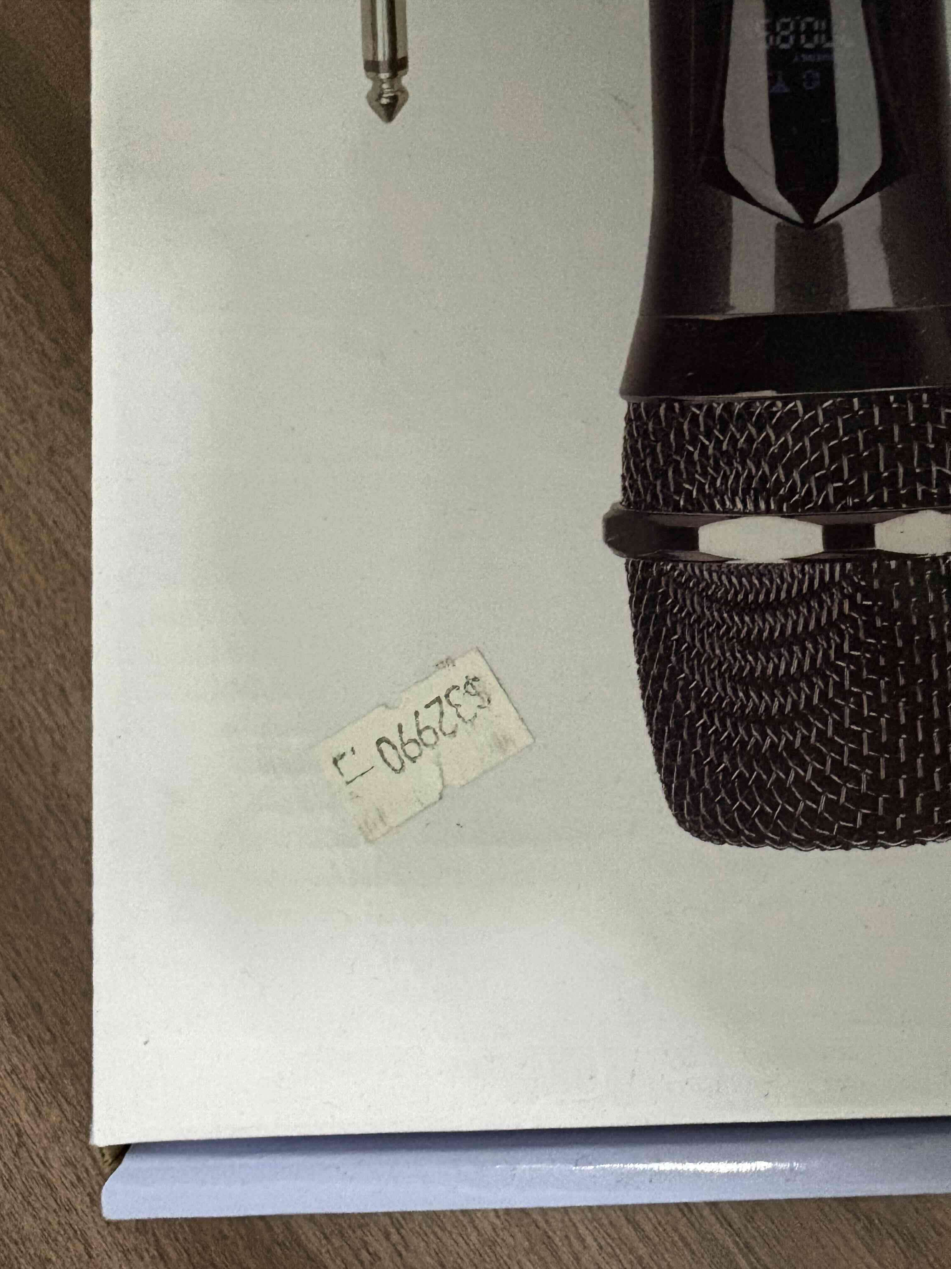 Micrófono inalámbrico profesional - miniatura 2