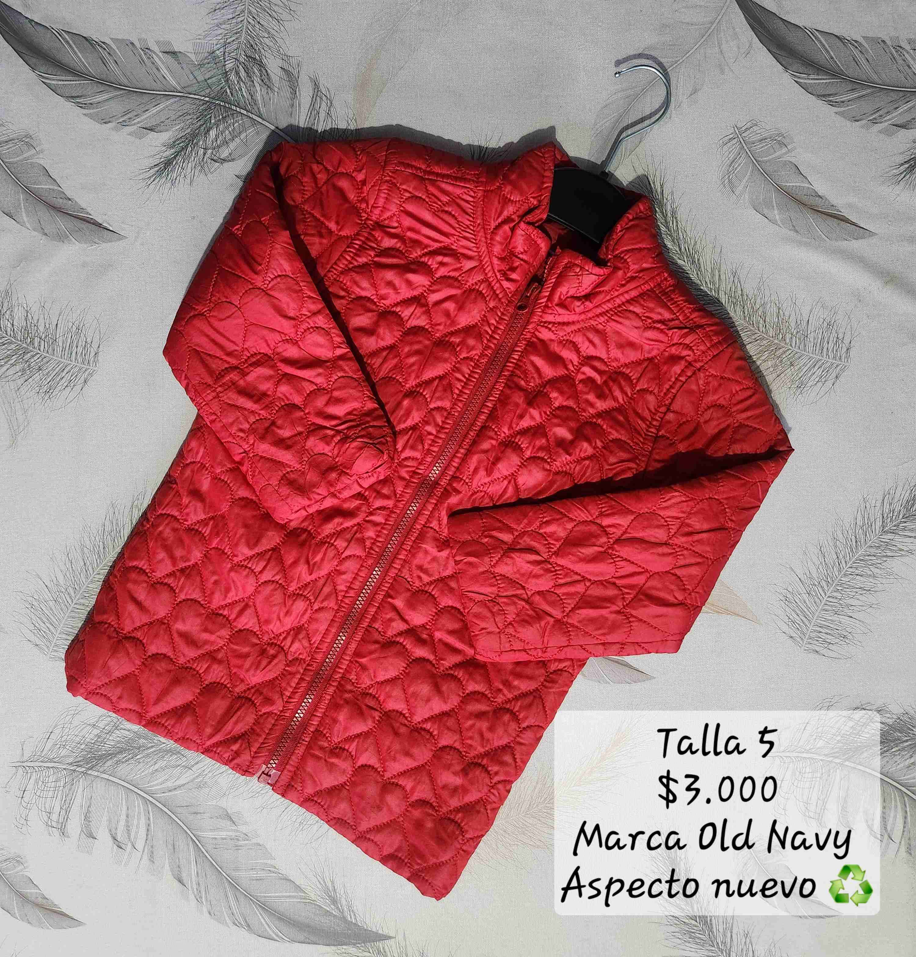Chaqueta roja Old Navy talla 5