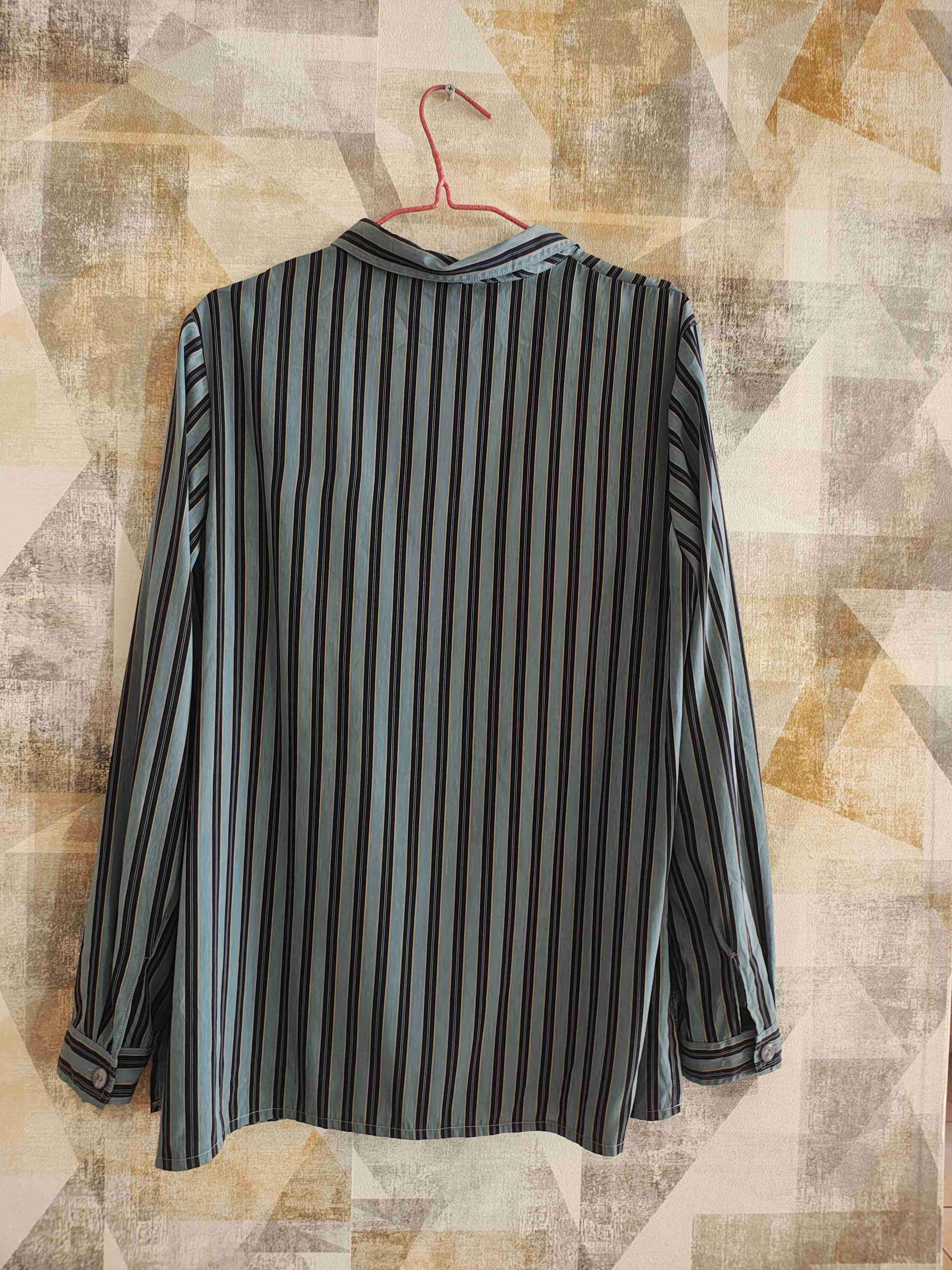 Camisa de rayas azul y negra - miniatura 2