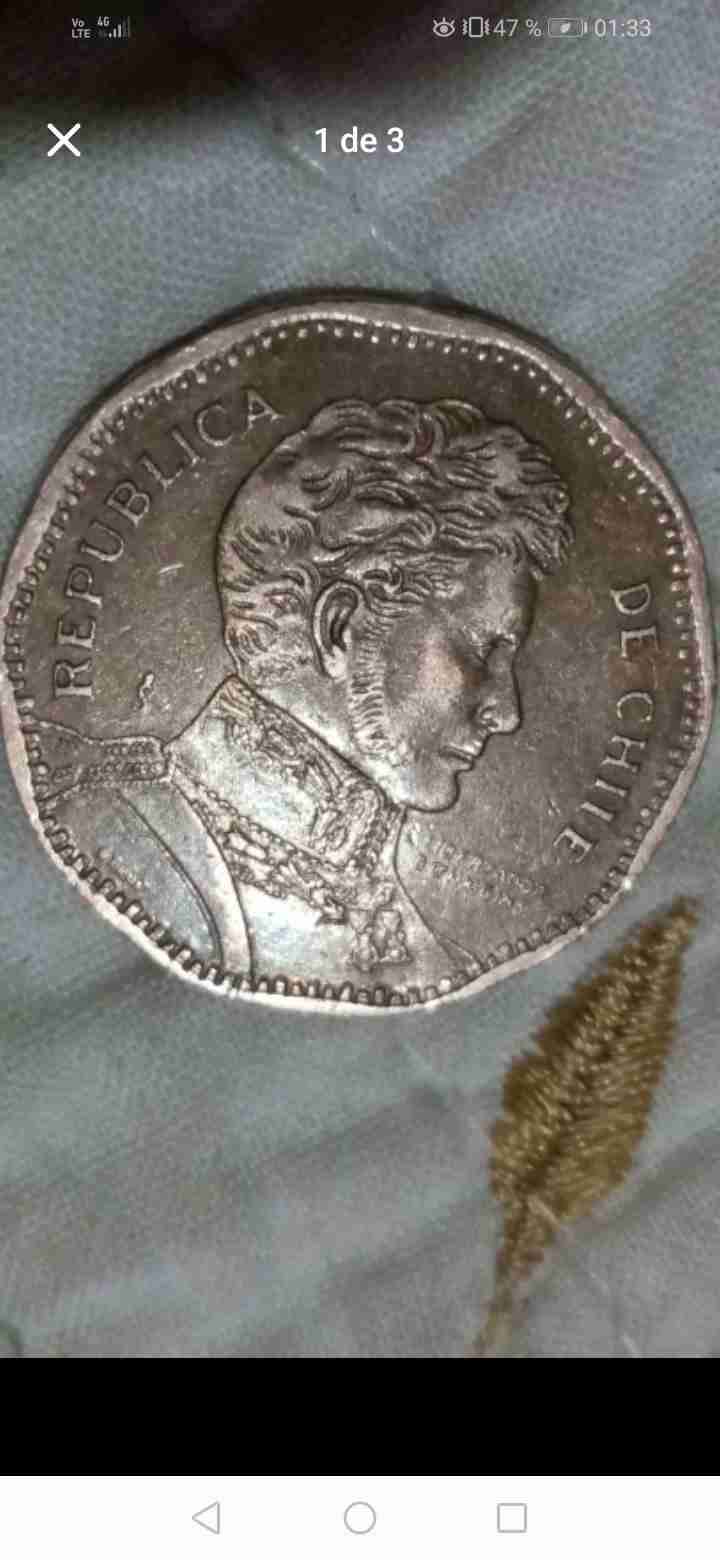 Moneda chilena antigua - miniatura 1