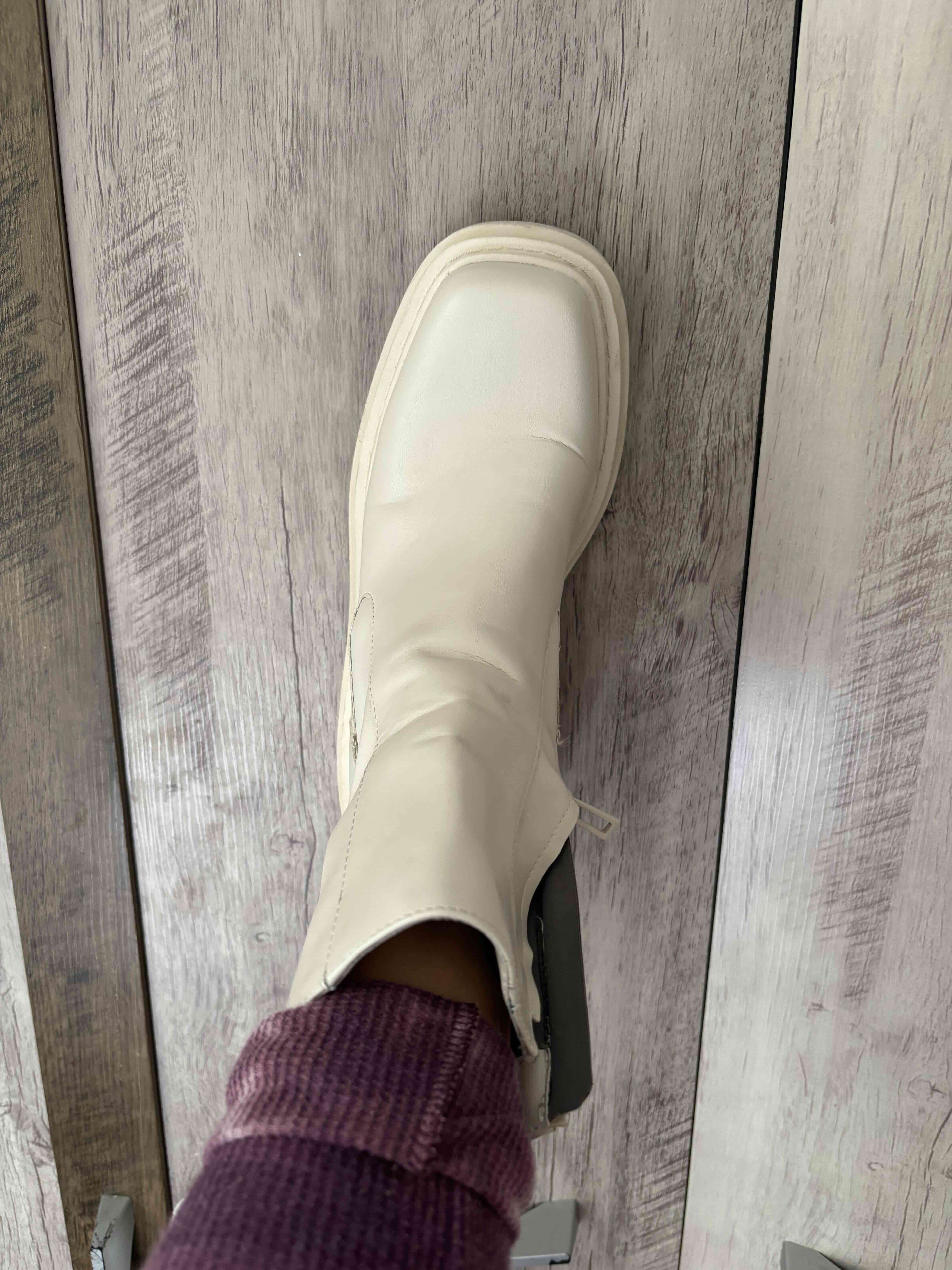 Botas blancas de mujer Zara