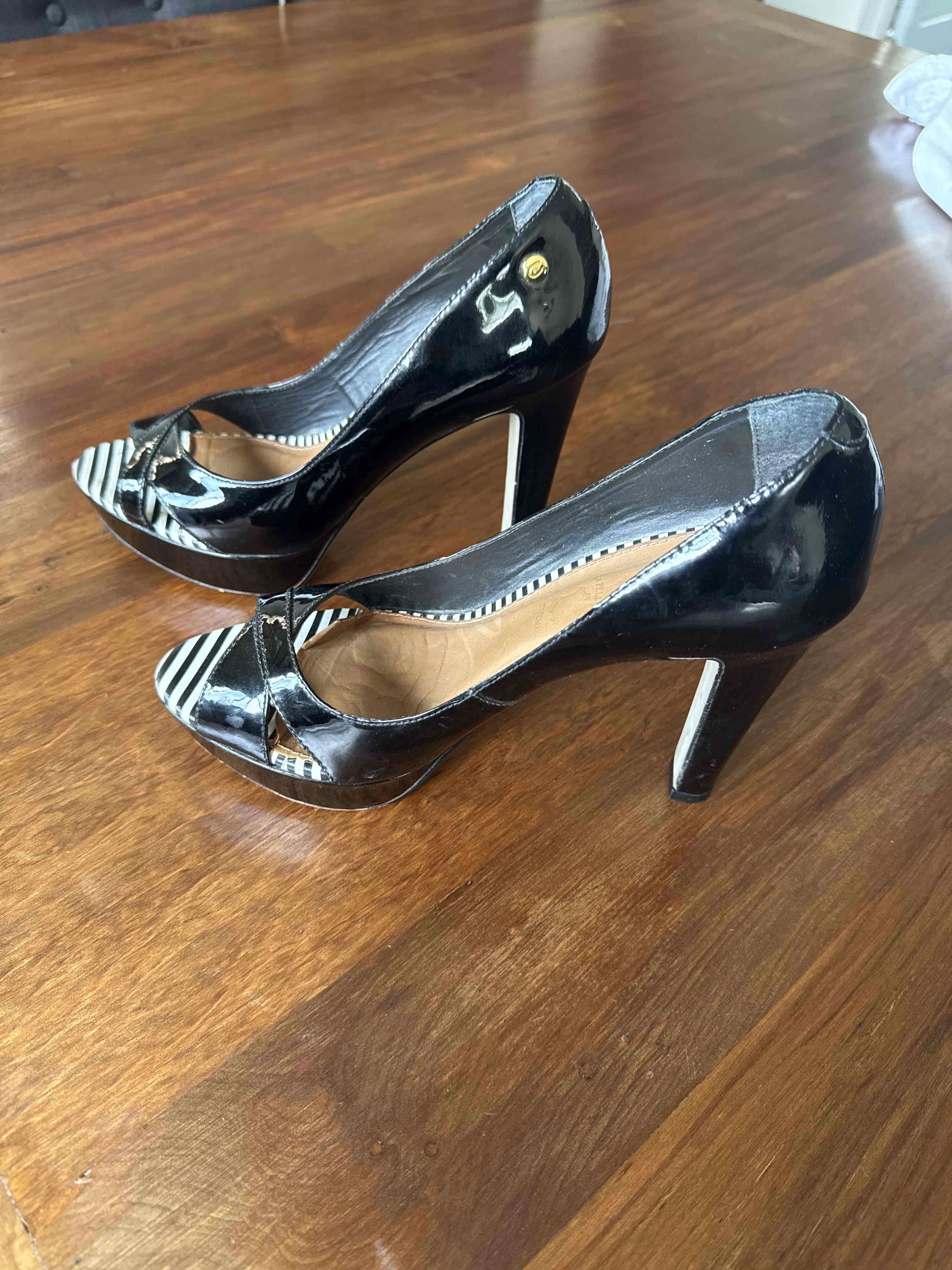 Zapatos Gacel taco alto charol negro - miniatura 5