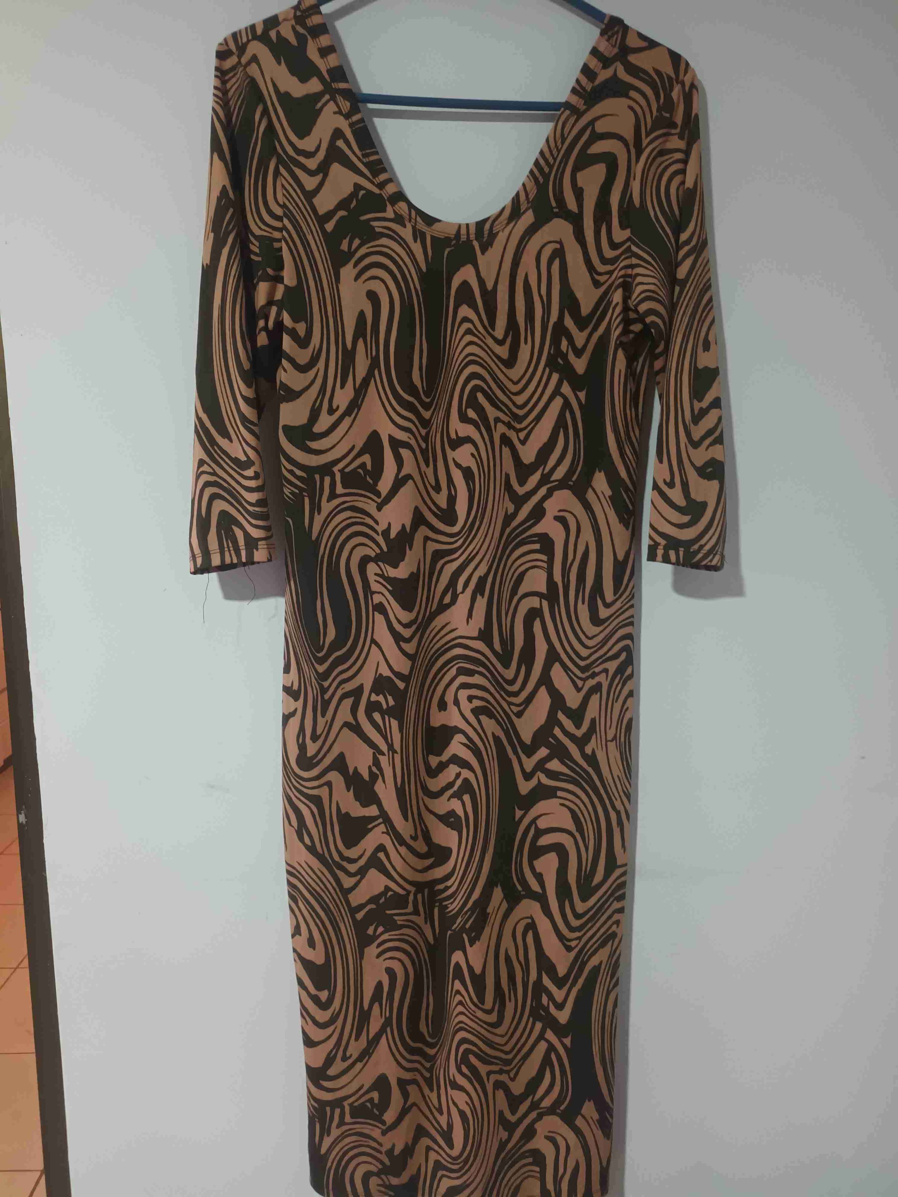 Vestido estampado marrón y negro - miniatura 1