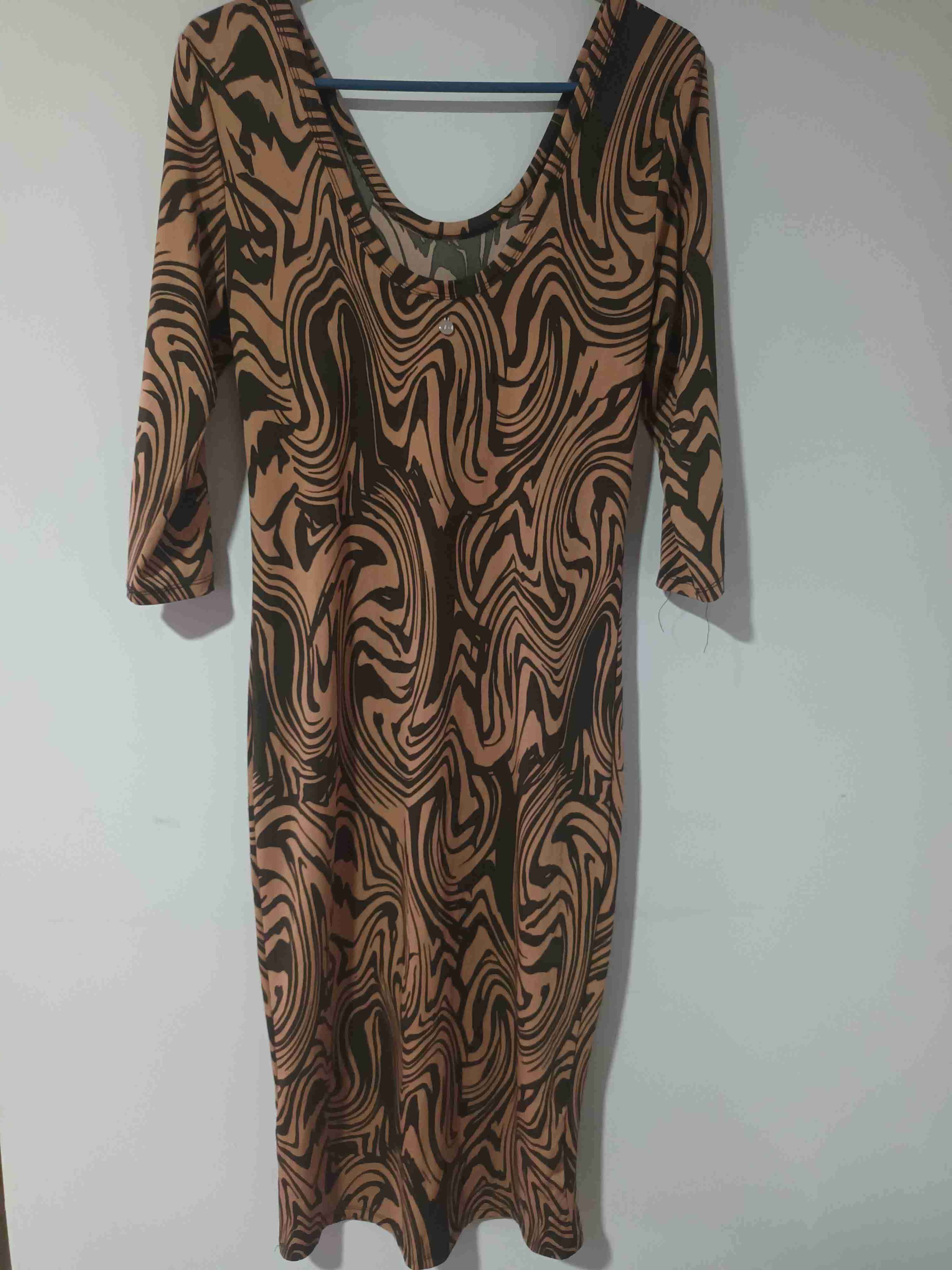 Vestido estampado marrón y negro - miniatura 2