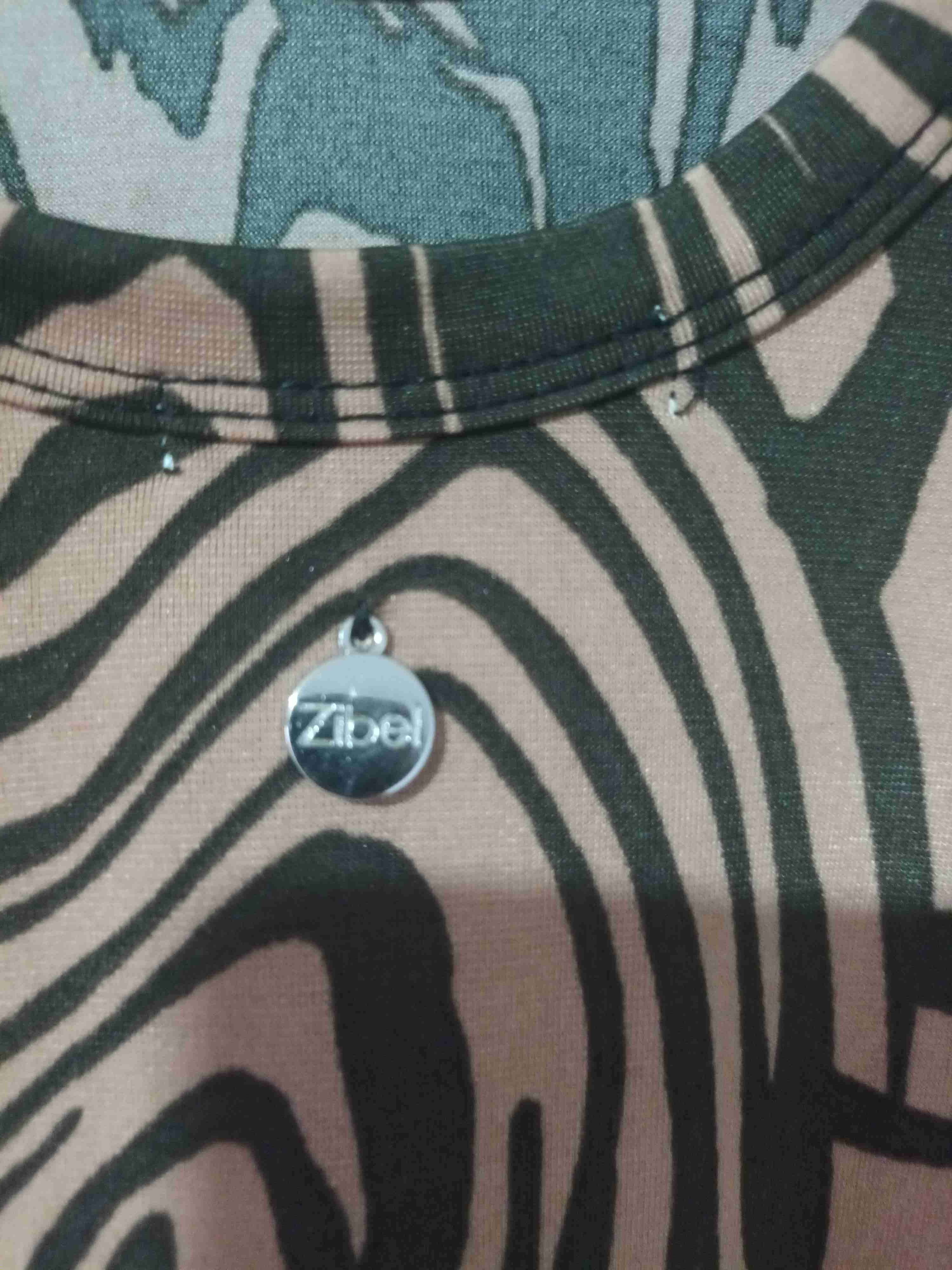 Vestido estampado marrón y negro - miniatura 3