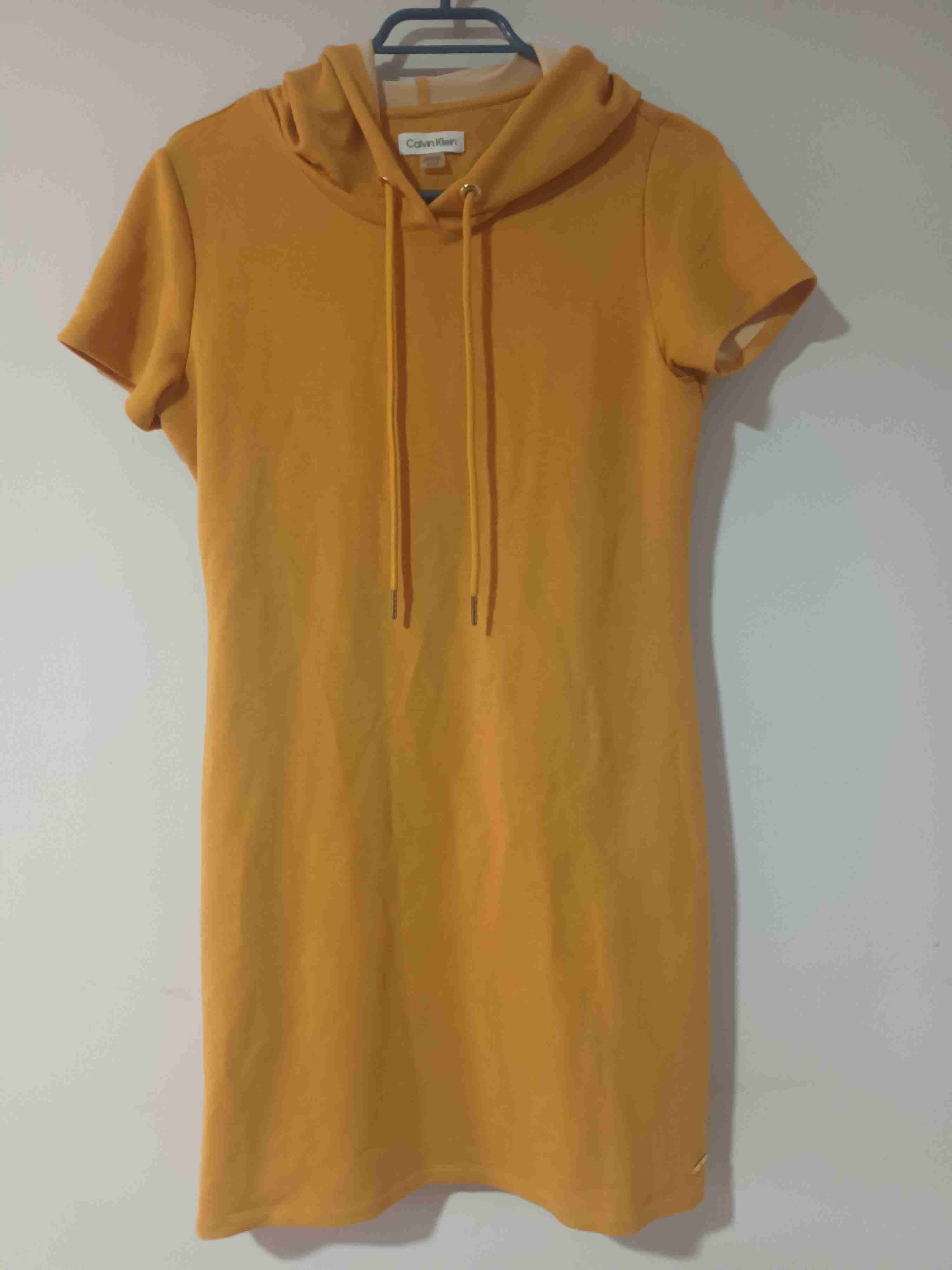 Vestido Calvin Klein amarillo - miniatura 3