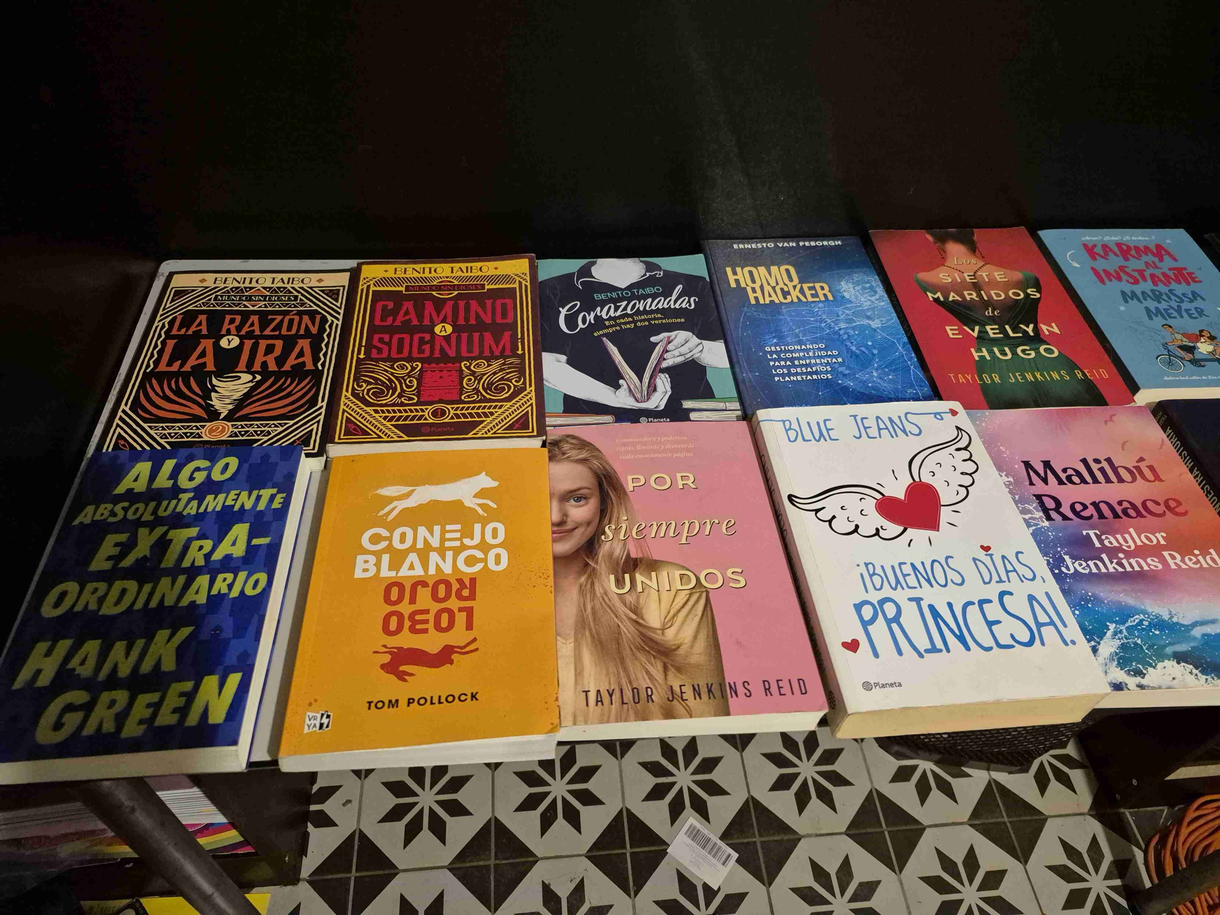 Lote libros juveniles originales - miniatura 2