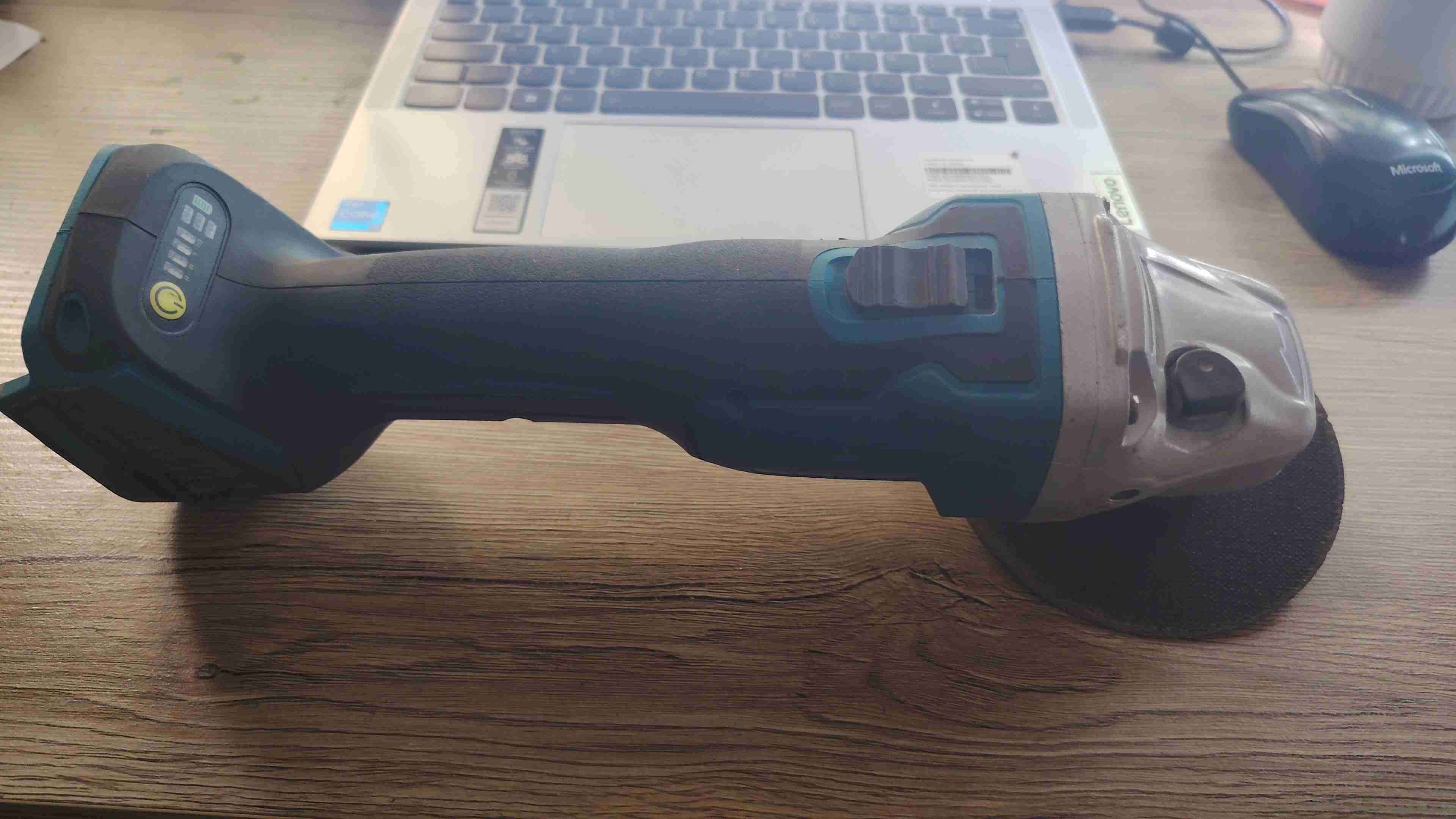 Esmeriladora angular inalámbrica - miniatura 1