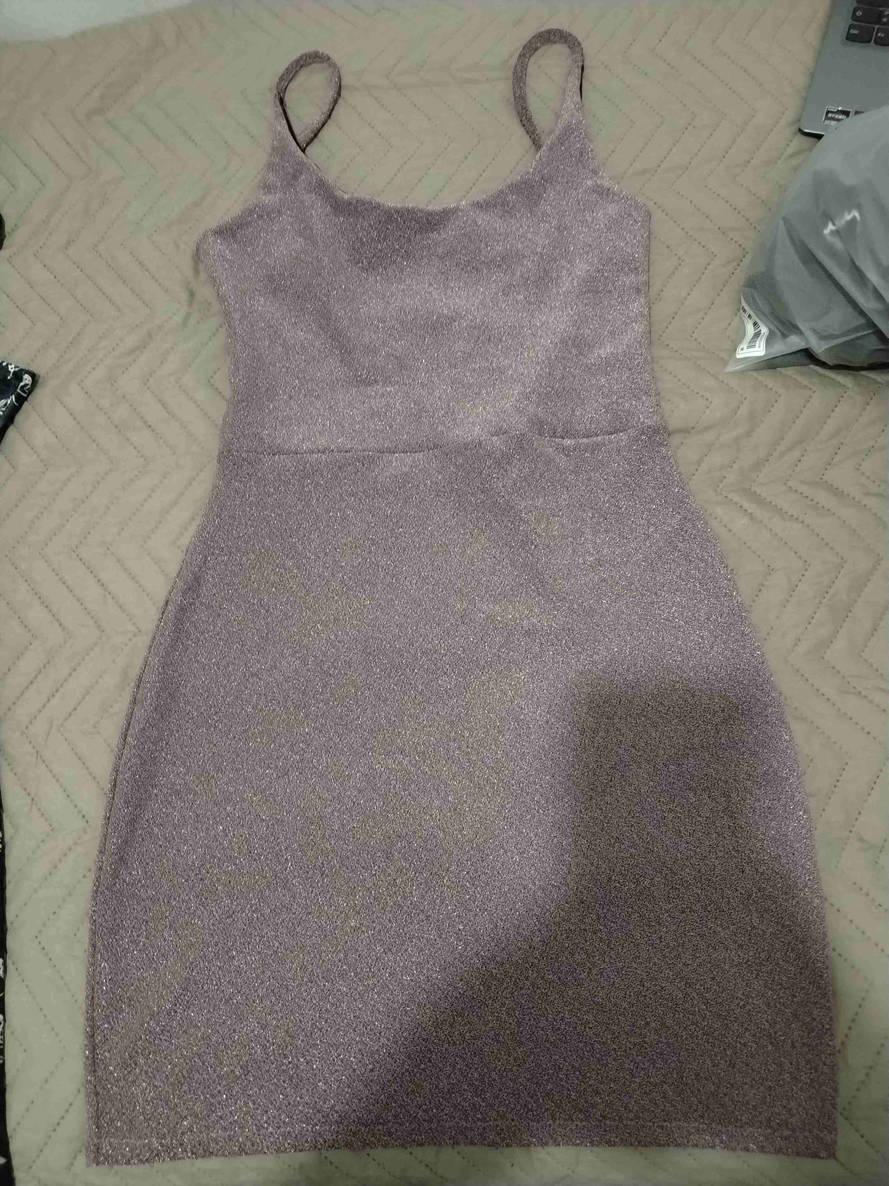 Vestido corto brillante lila