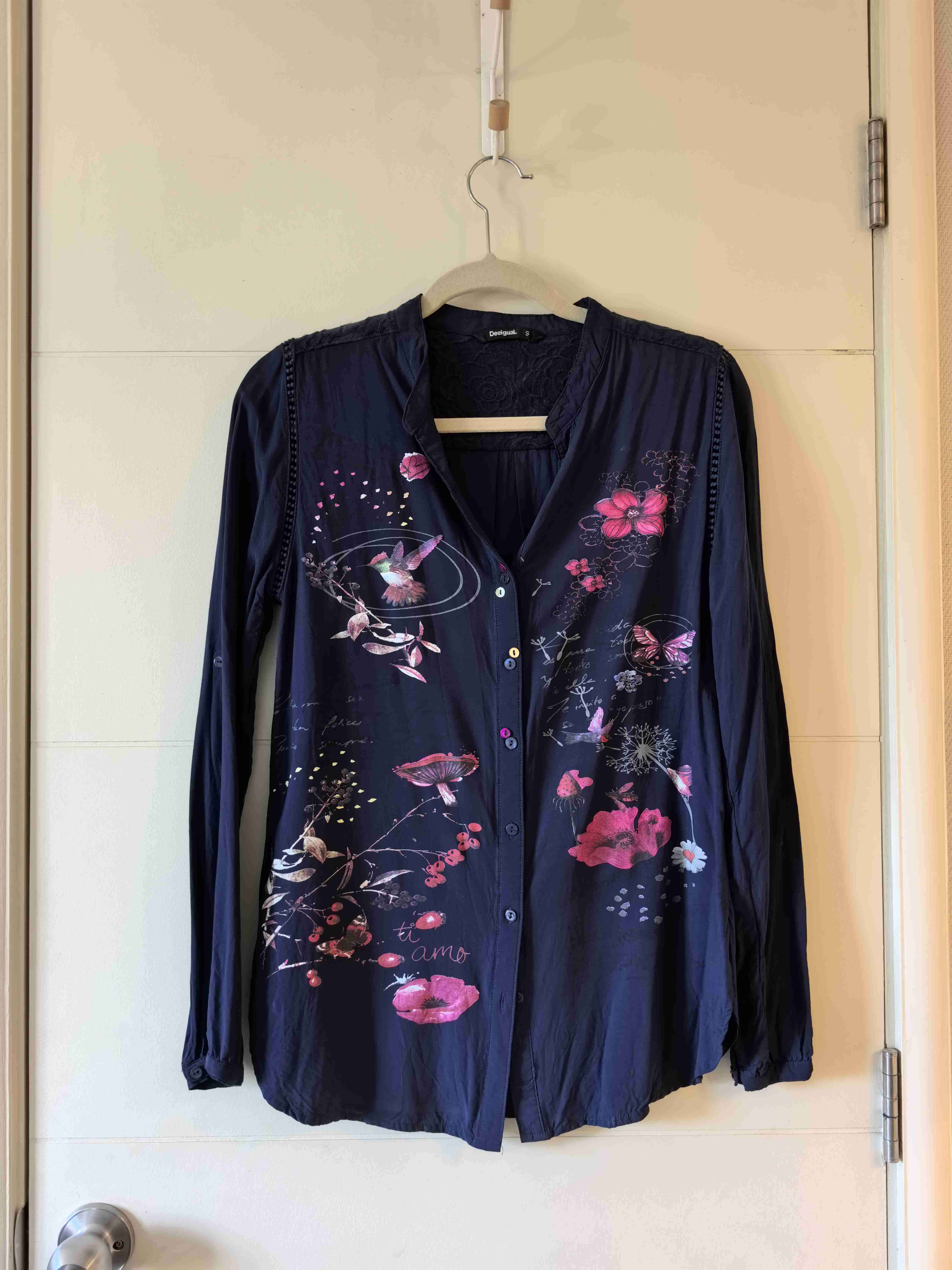 Blusa estampada de manga larga