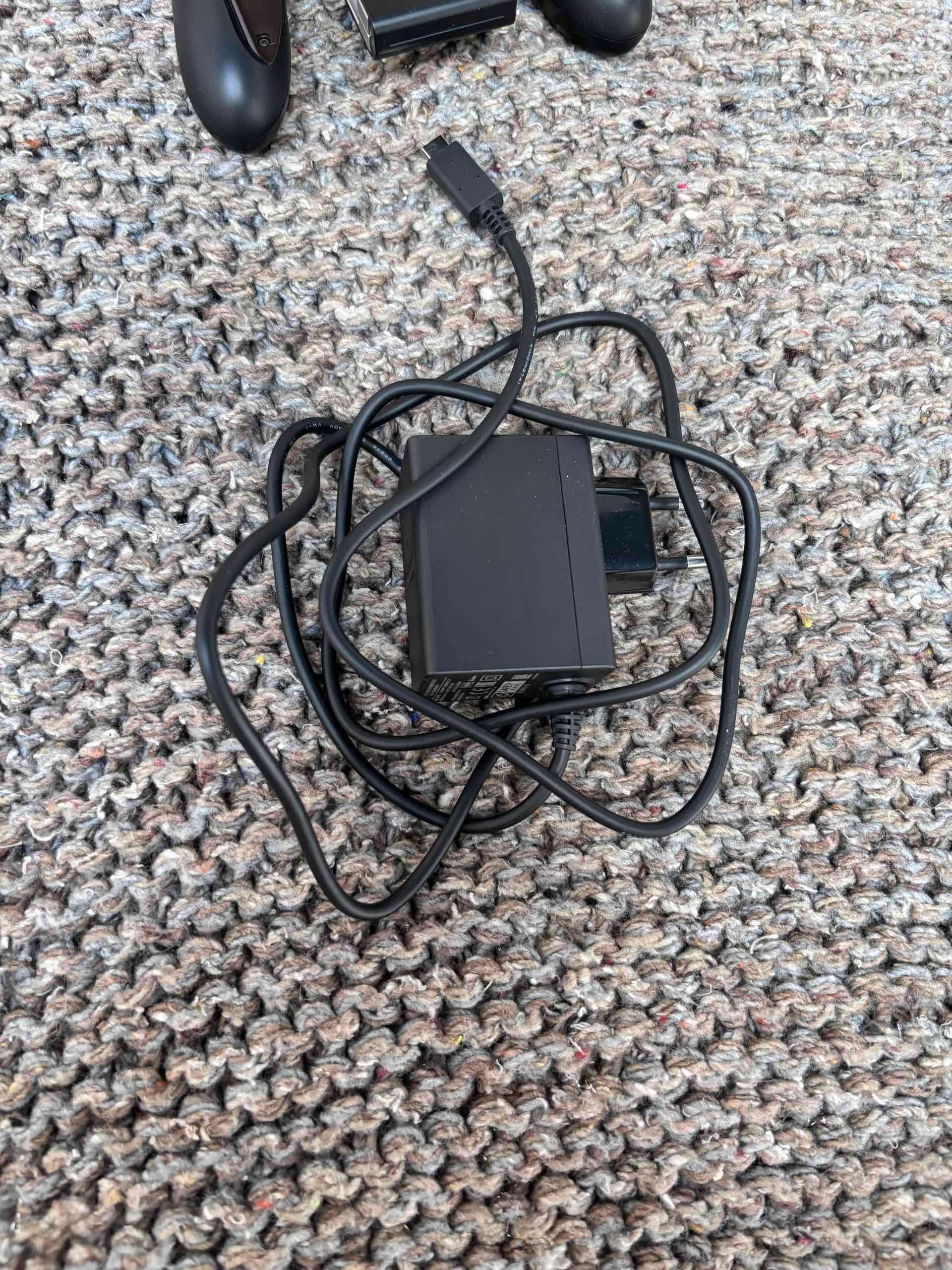 Consola Nintendo Switch OLED blanca - miniatura 5