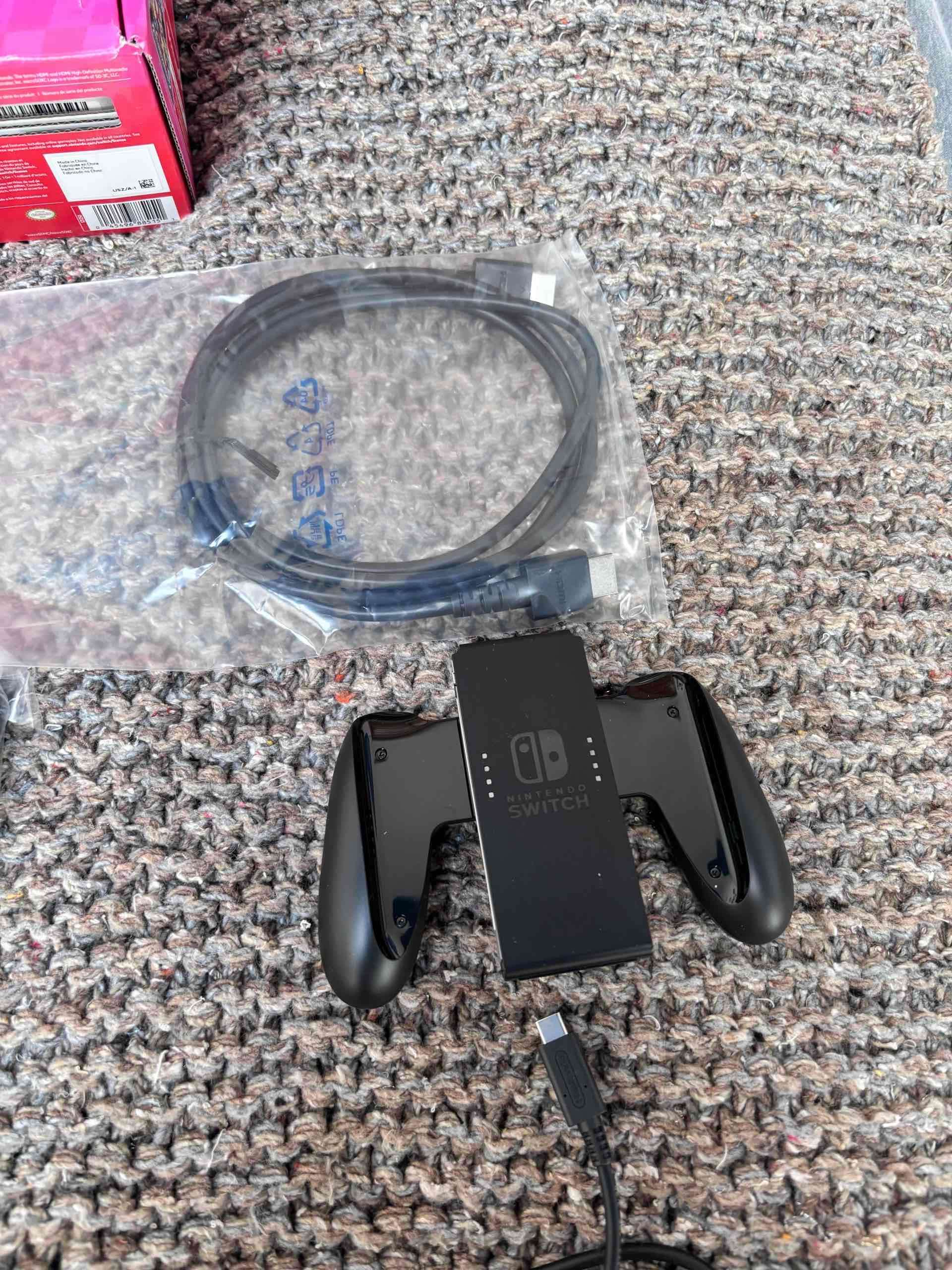 Consola Nintendo Switch OLED blanca - miniatura 6