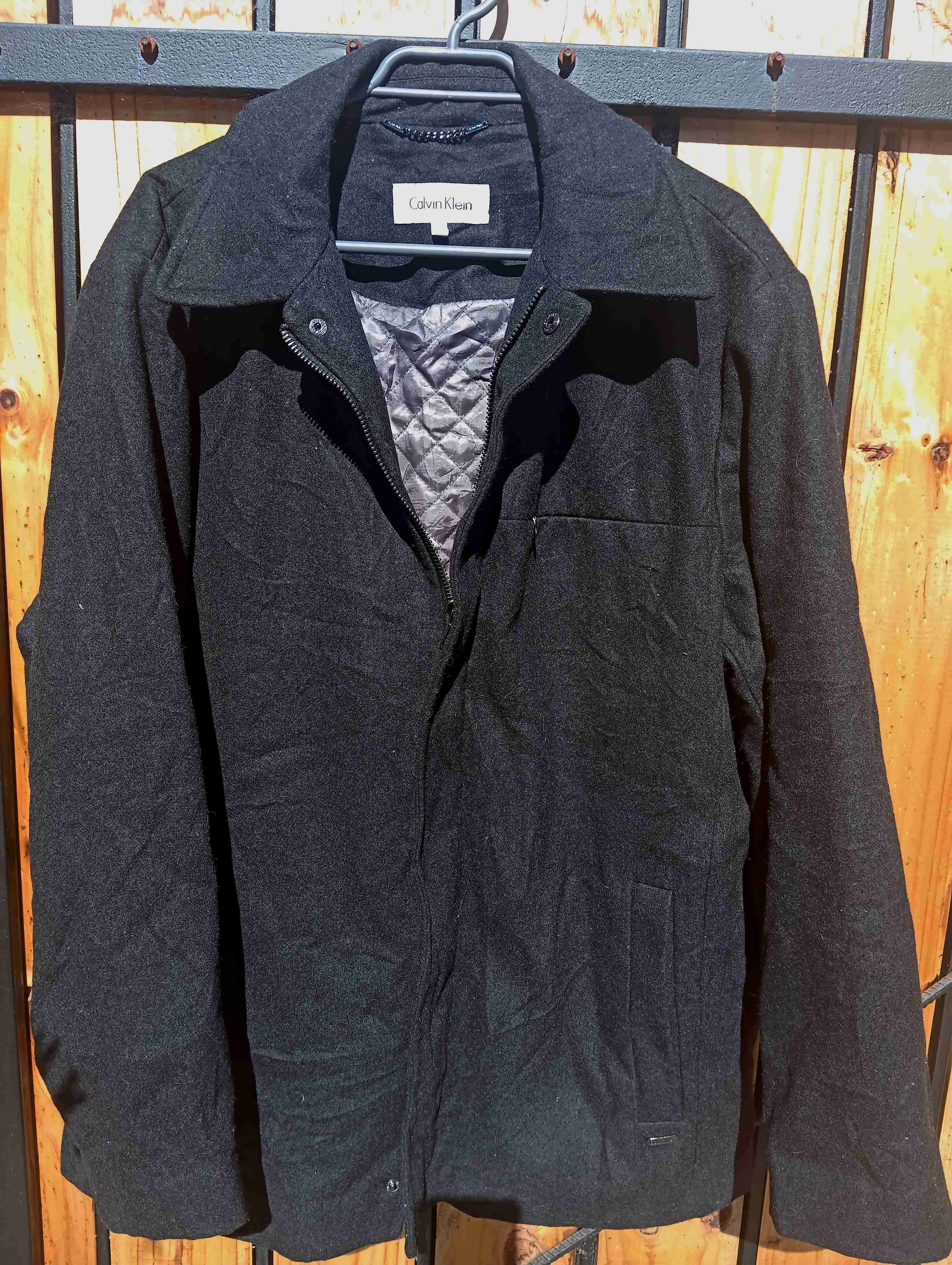 Chaqueta Calvin Klein negra - miniatura 1