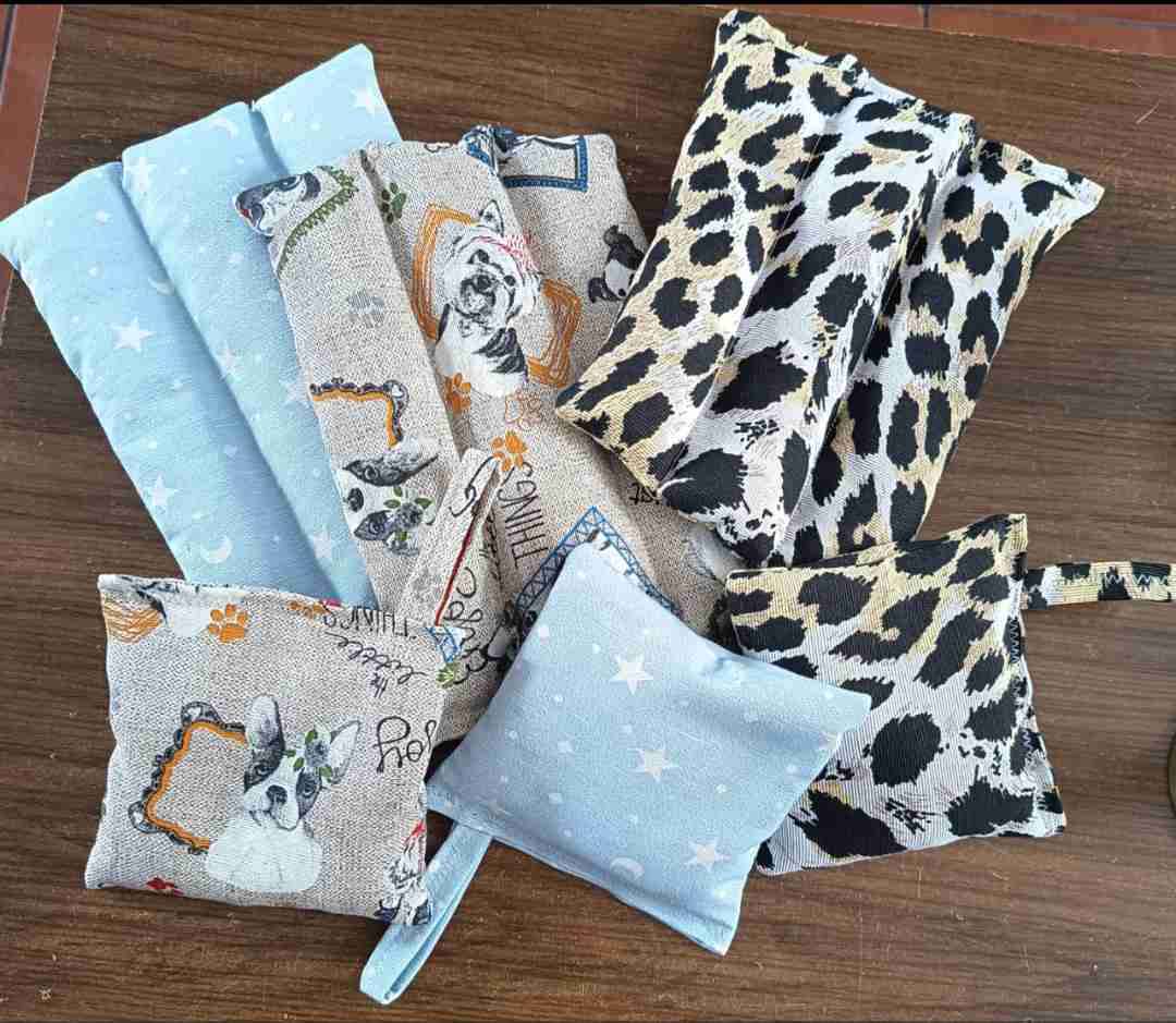 Guateros terapéuticos de semillas cuarzo y hierbas