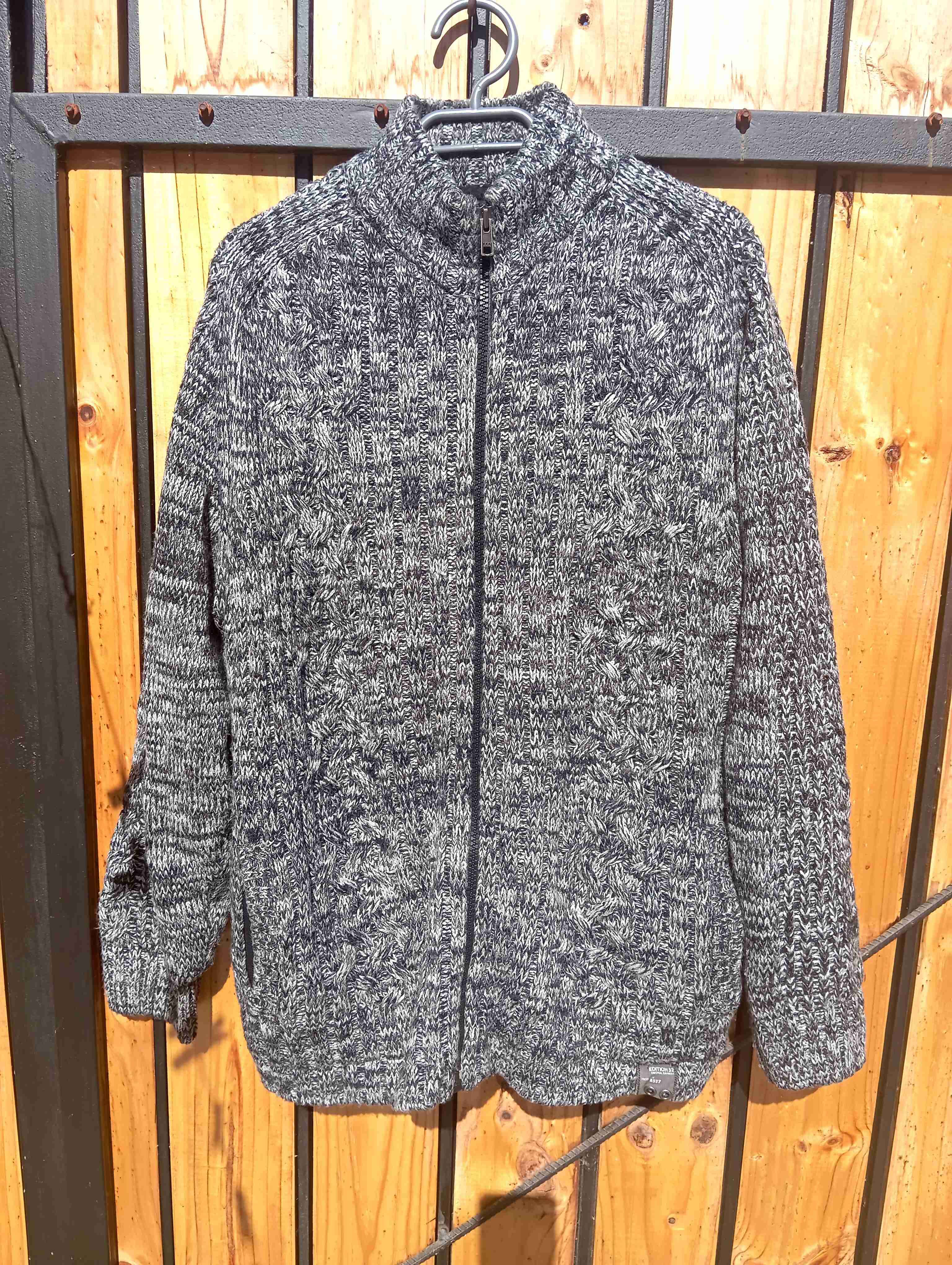 Chompa de lana gris jaspeada - miniatura 2