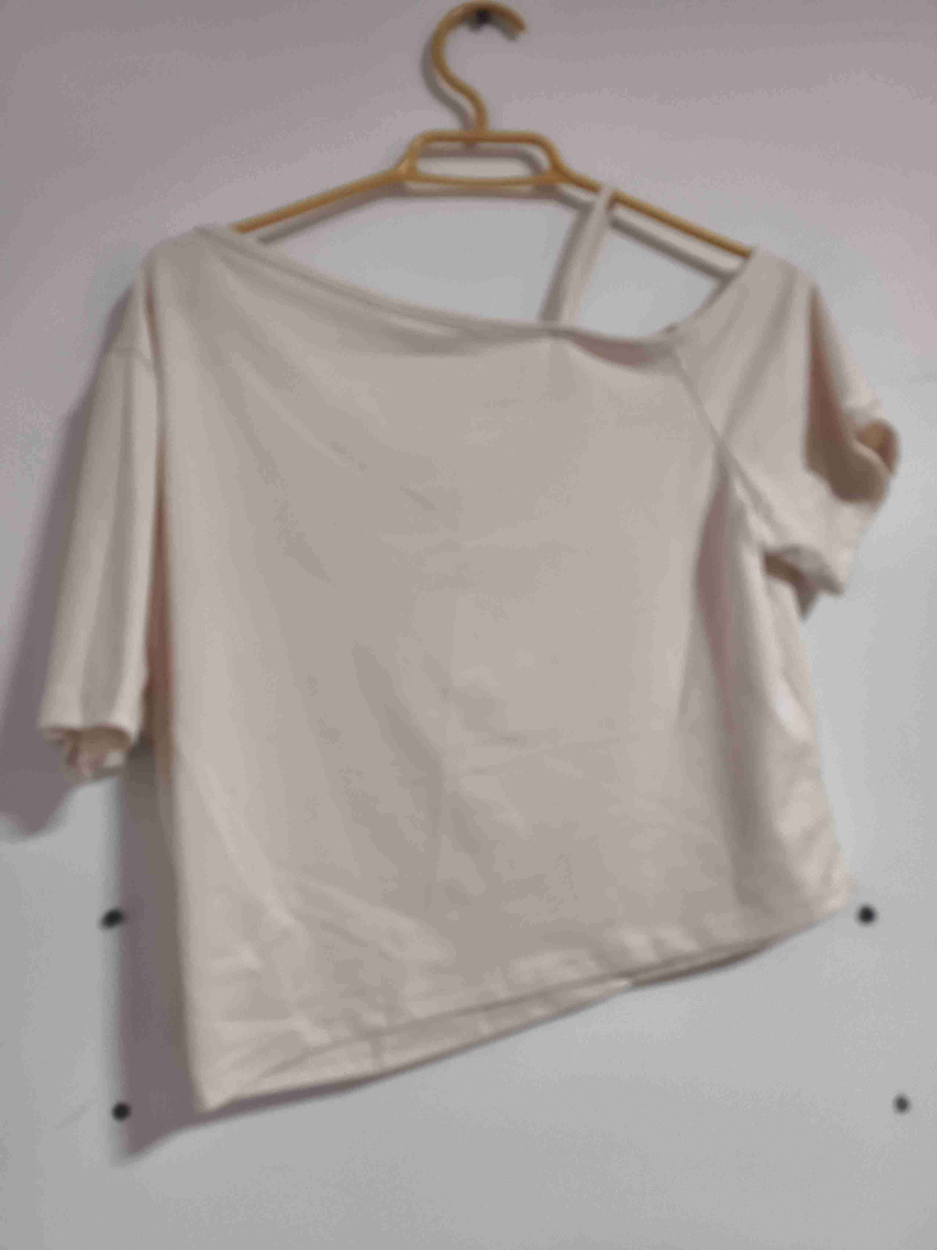 Polera gráfica blanca - miniatura 2