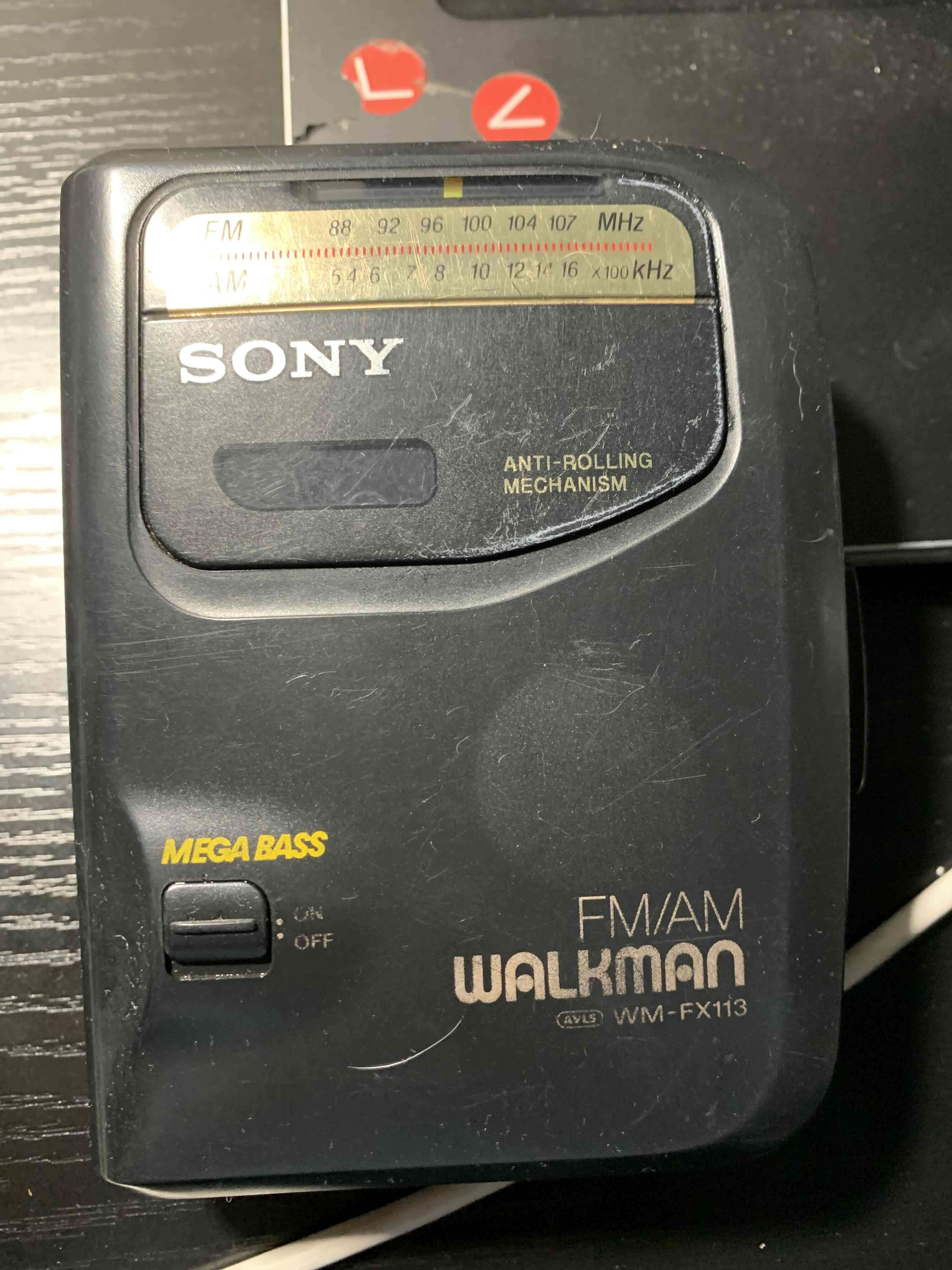 Walkman Sony FM/AM negro - miniatura 1