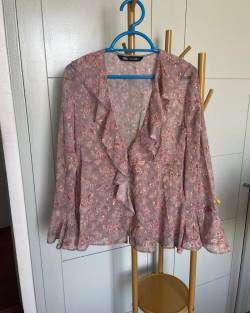 Blusa  Zara floral de gasa - miniatura 1