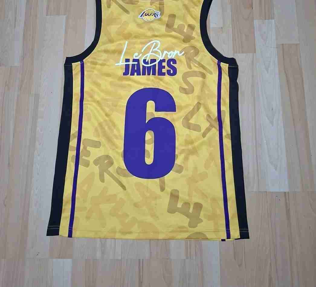 Camiseta Lakers Lebron James M - miniatura 2