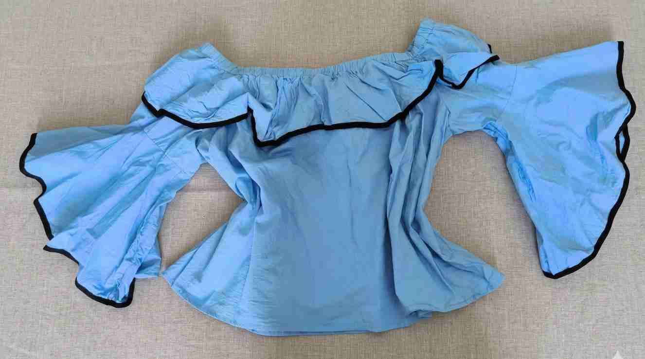 Blusa azul 3xl hombros descubiertos