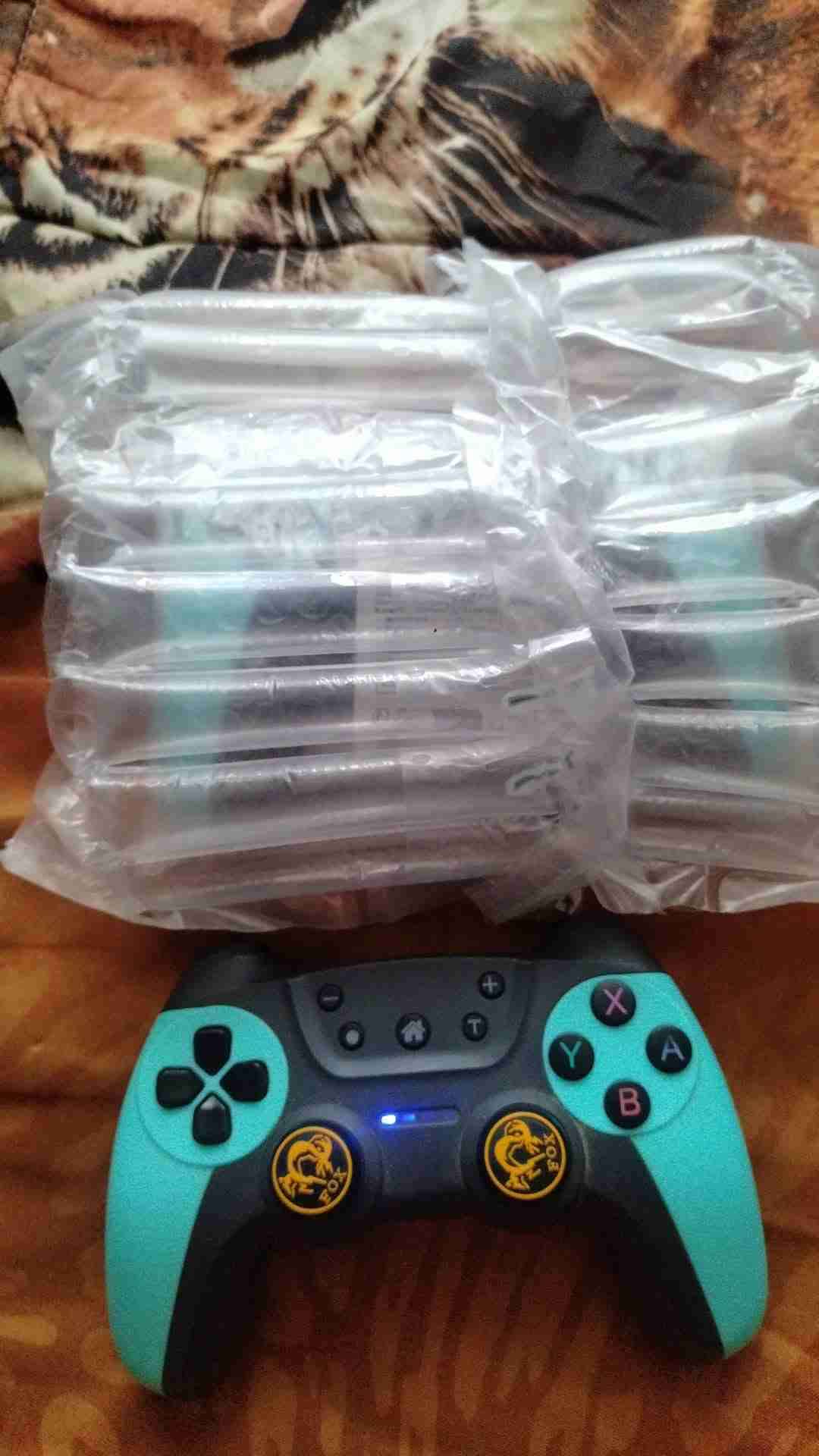 Control inalámbrico para Nintendo Switch y PS4 - miniatura 1