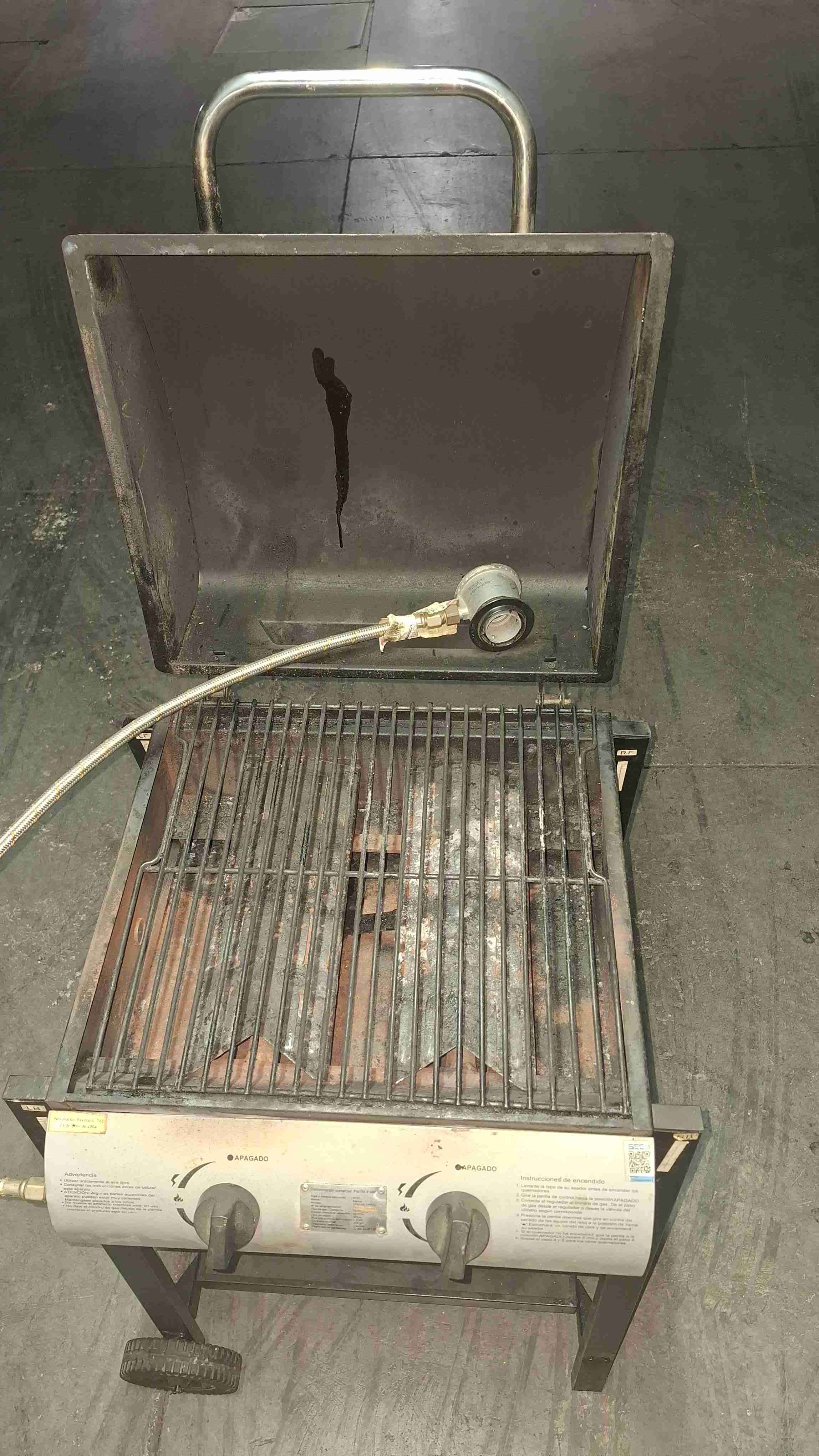 Parrilla a gas con ruedas - miniatura 1