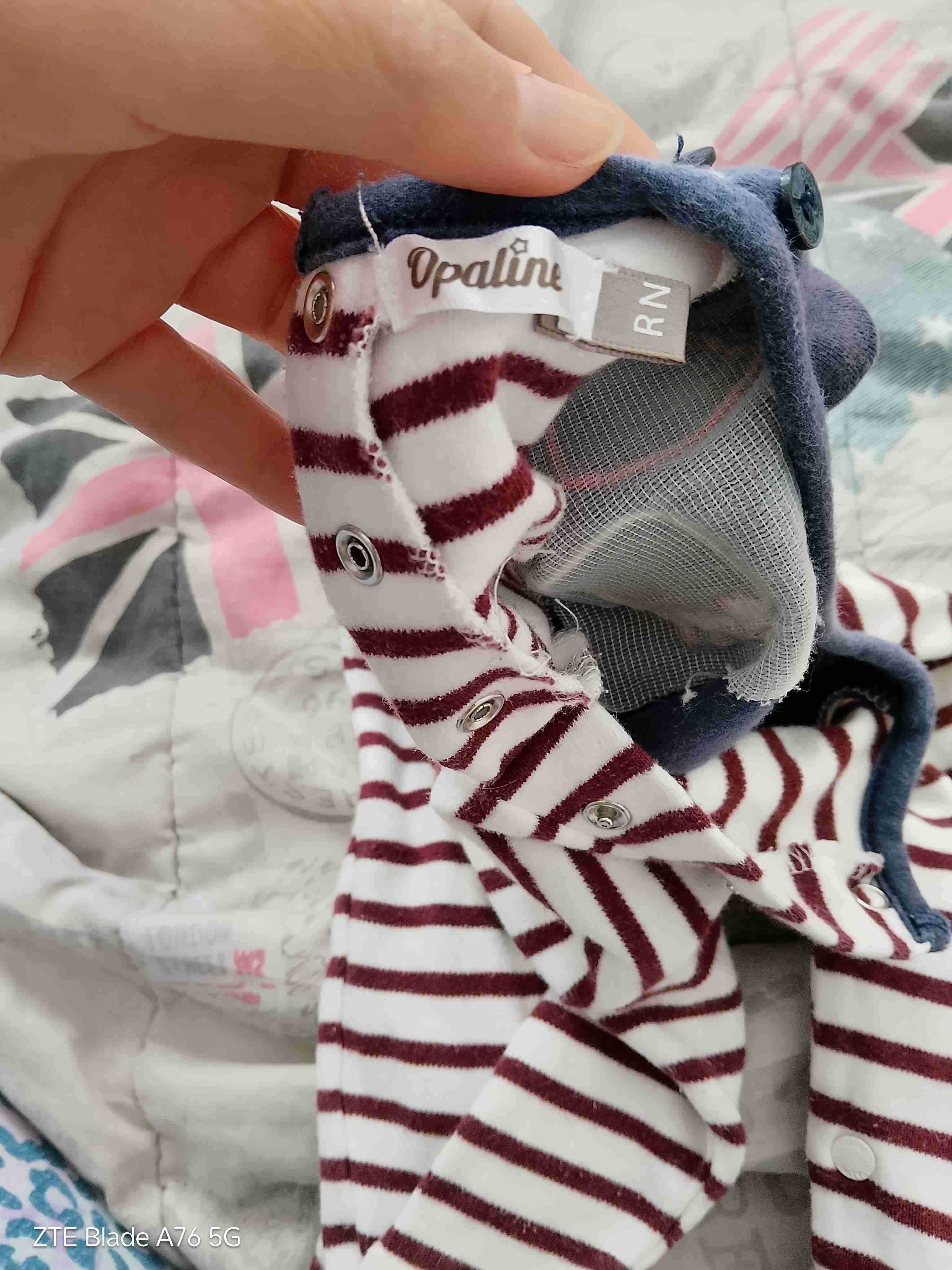 Enterito de bebé a rayas - miniatura 2