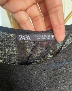 Top negro Zara tejido semitransparente - miniatura 3