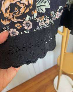 Falda corta floral negra Maaji - miniatura 4