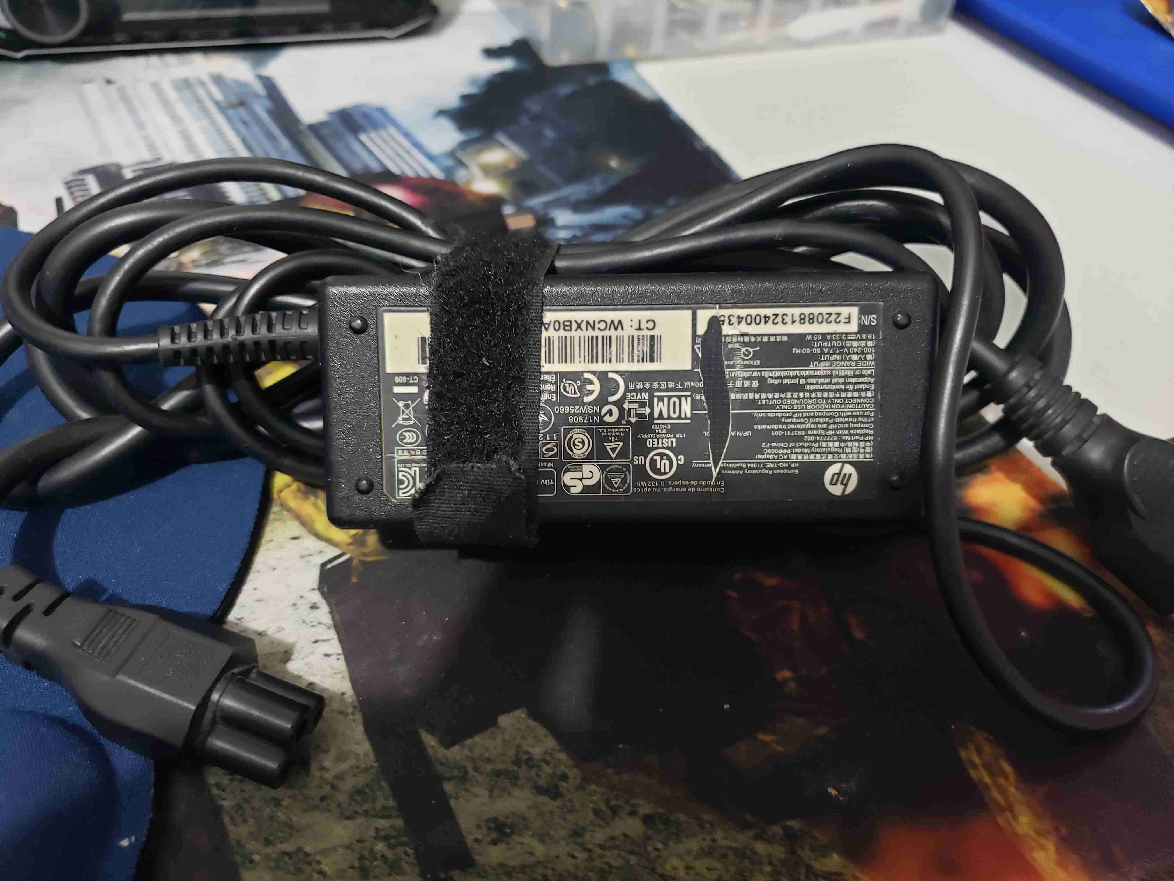 Cargador HP para laptop - miniatura 1