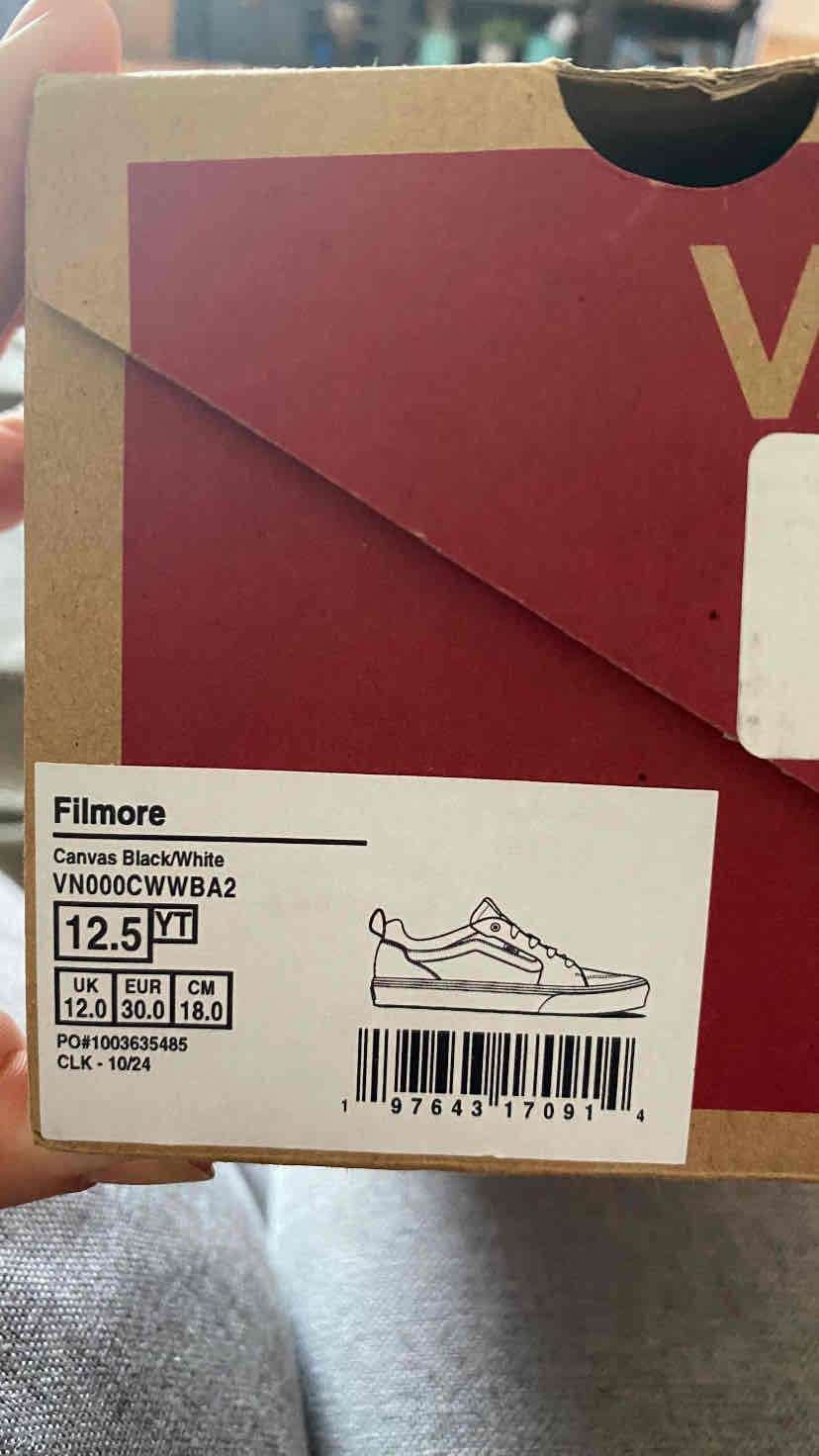 Zapatillas negras Vans nuevas - miniatura 4