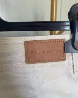 Shorts blancos de mezclilla mujer - miniatura 5