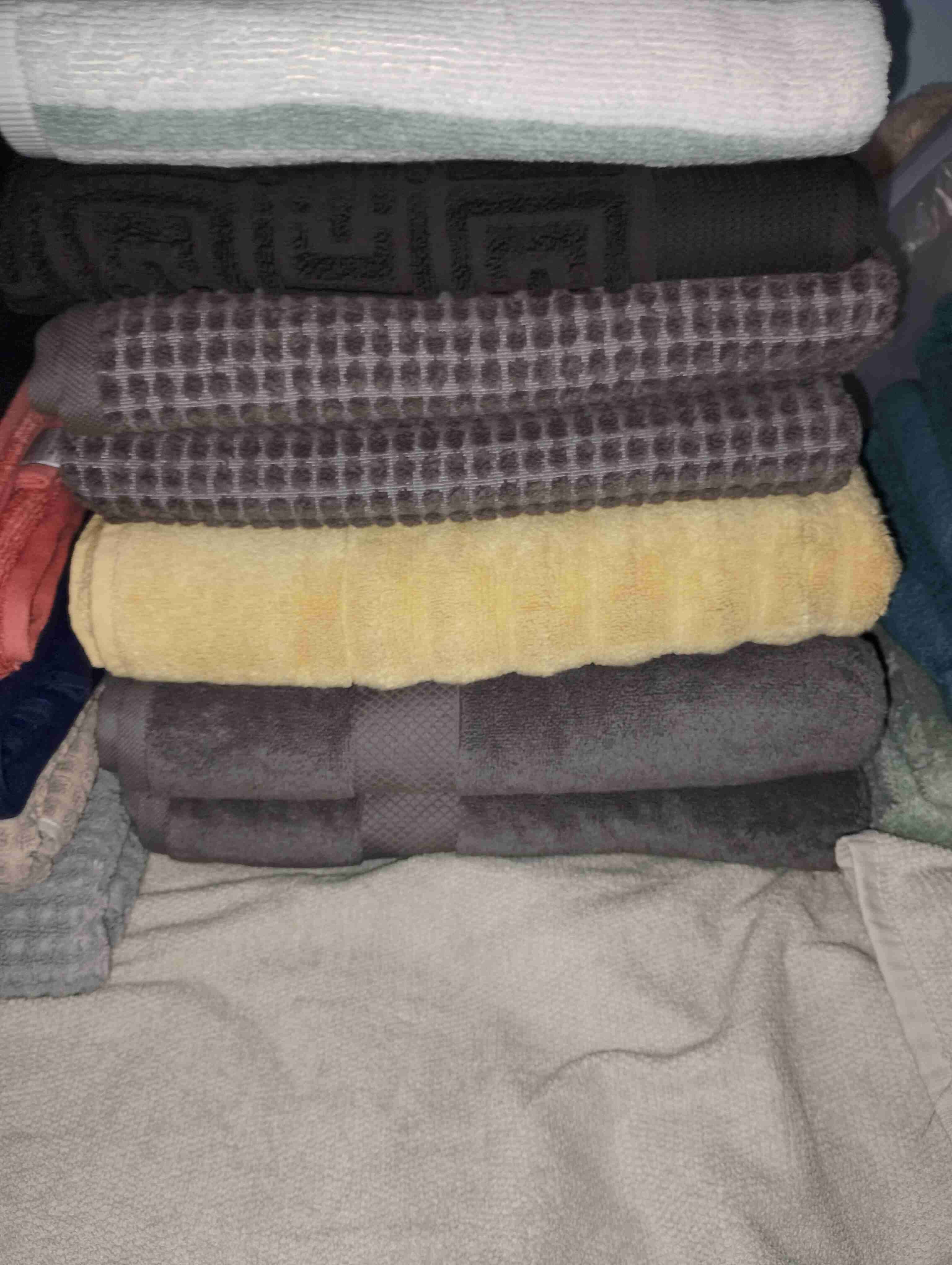 Juego de toallas de colores - miniatura 3