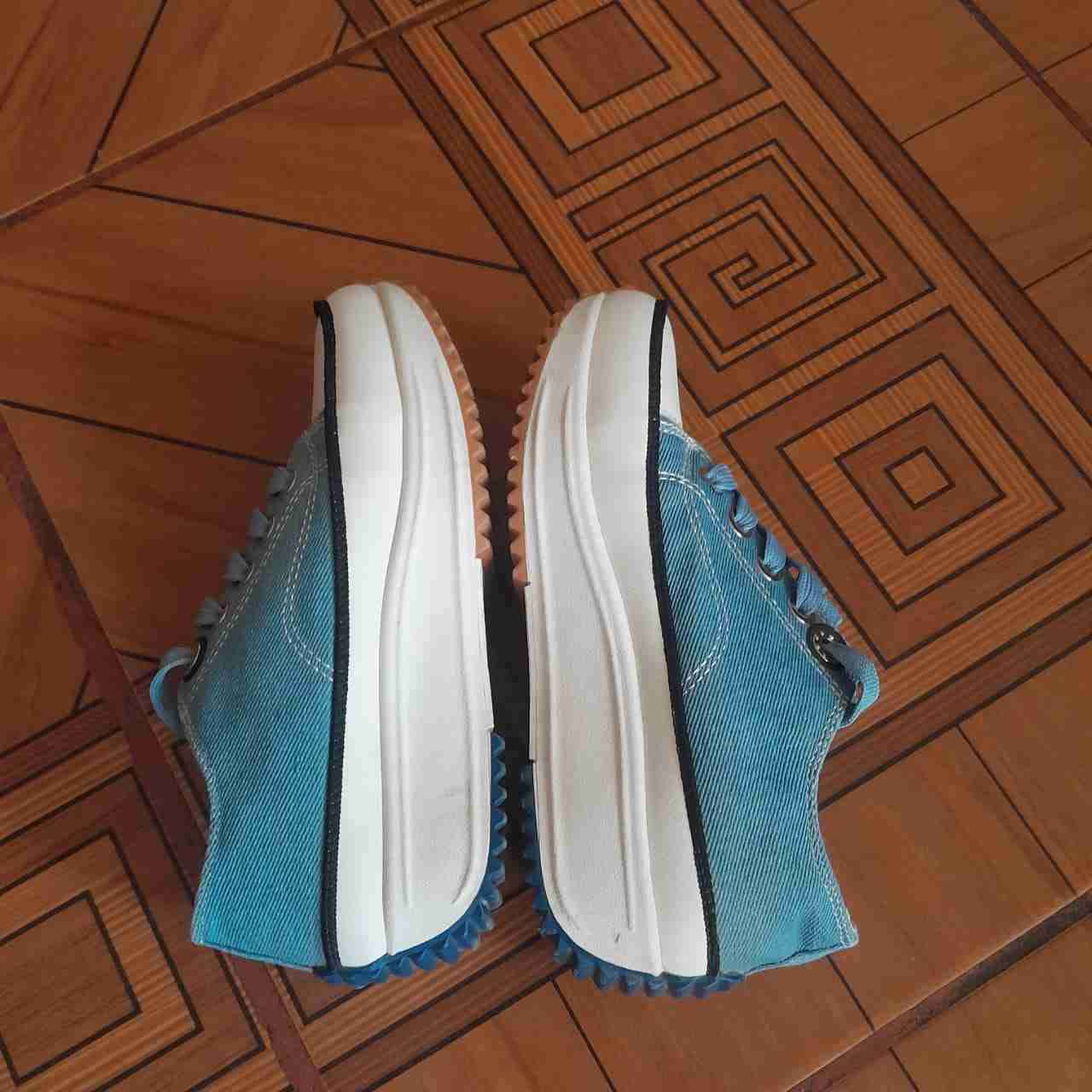 Zapatillas azules casuales - miniatura 2