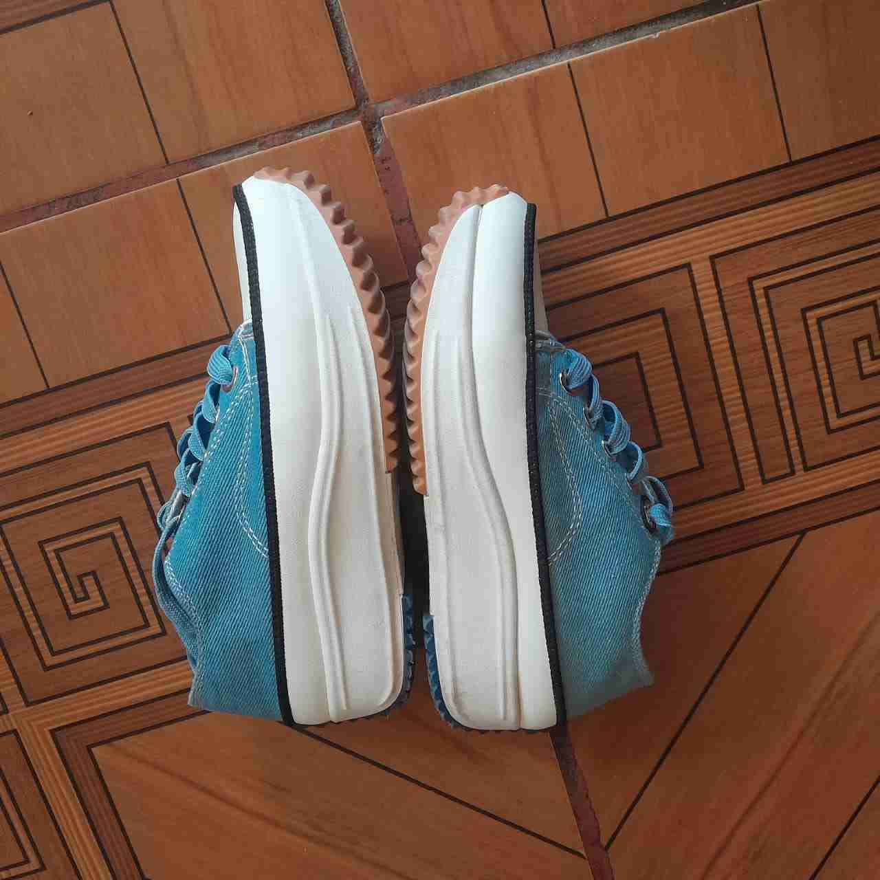 Zapatillas azules casuales - miniatura 3