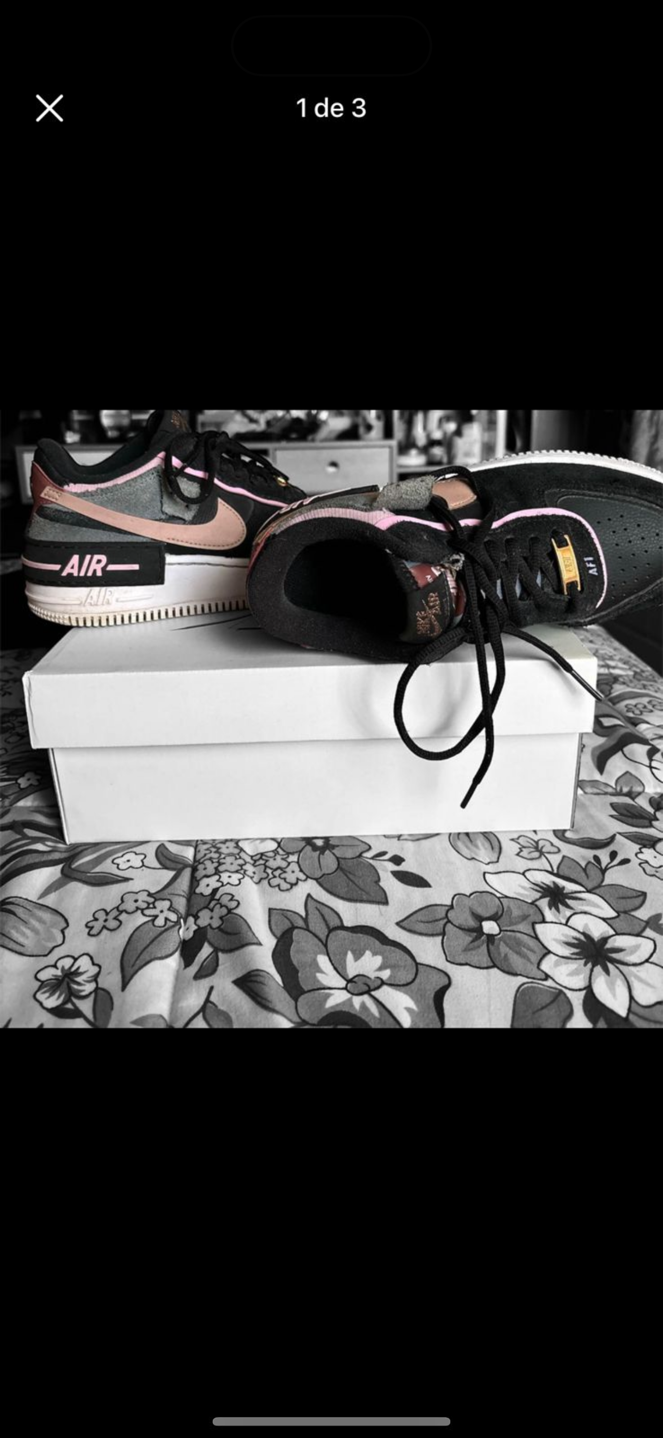 Zapatillas deportivas negras y rosas - miniatura 2