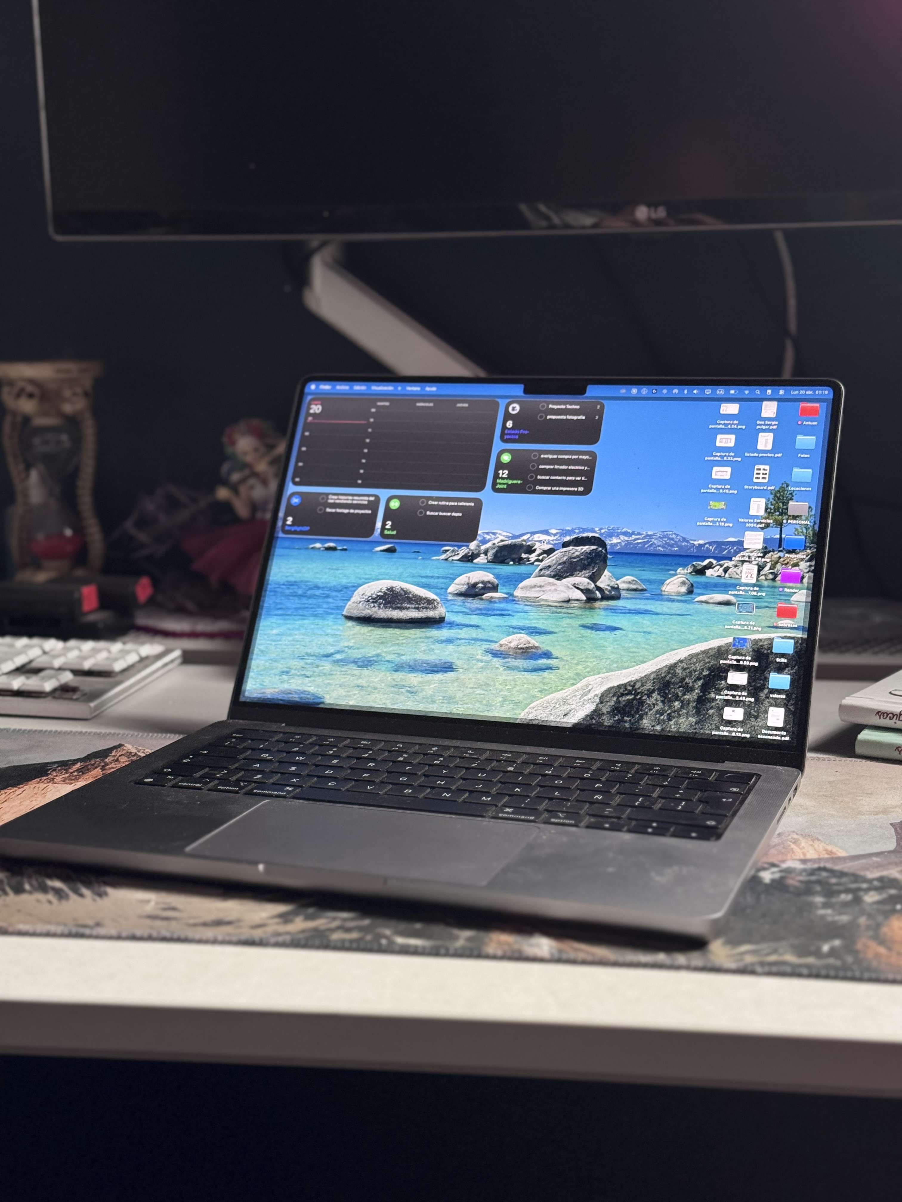 Macbook pro 14 pulgadas M1PRO 1TB 16 GB RAM - miniatura 1