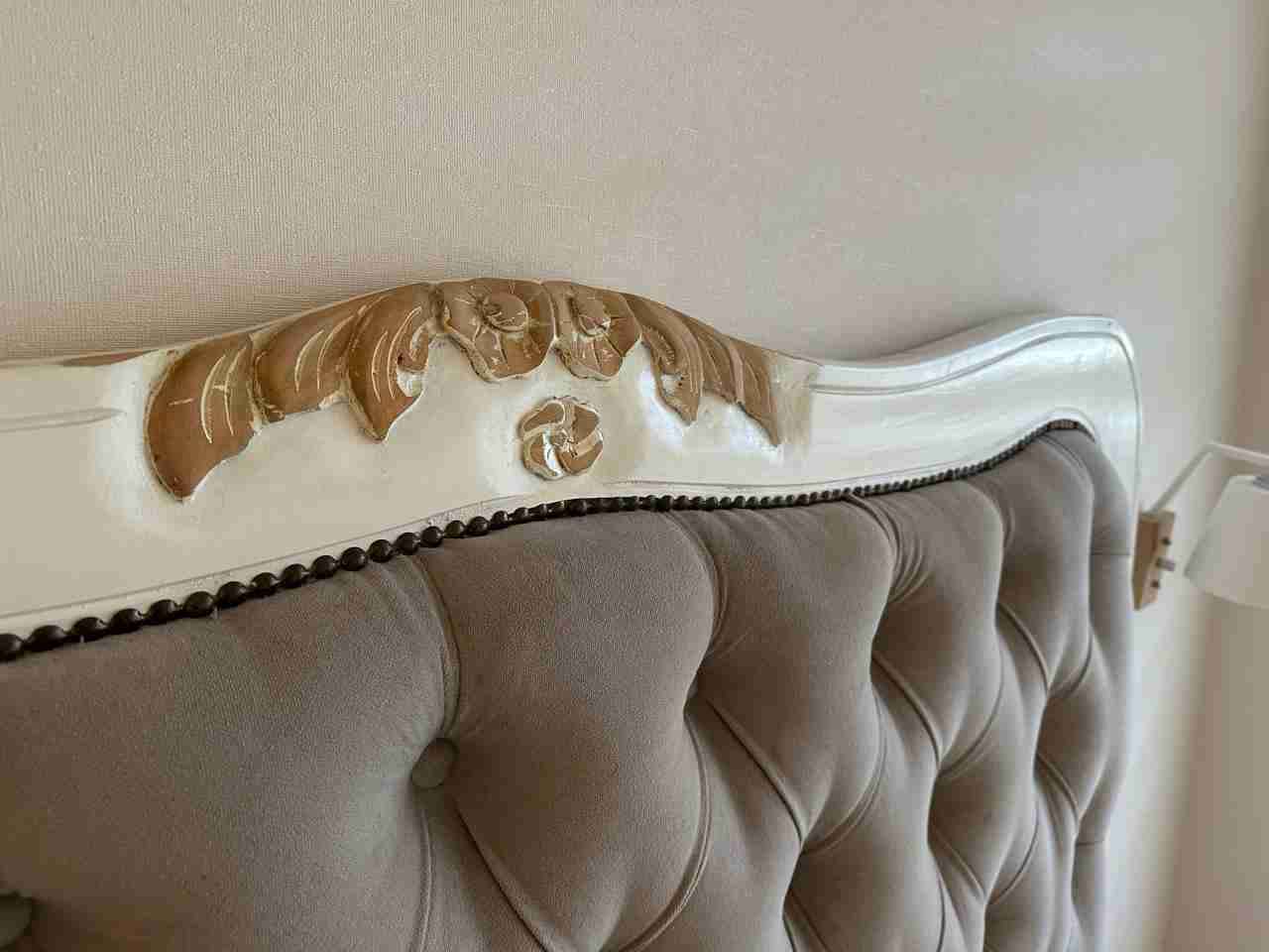 Respaldo de cama acolchado beige - miniatura 3