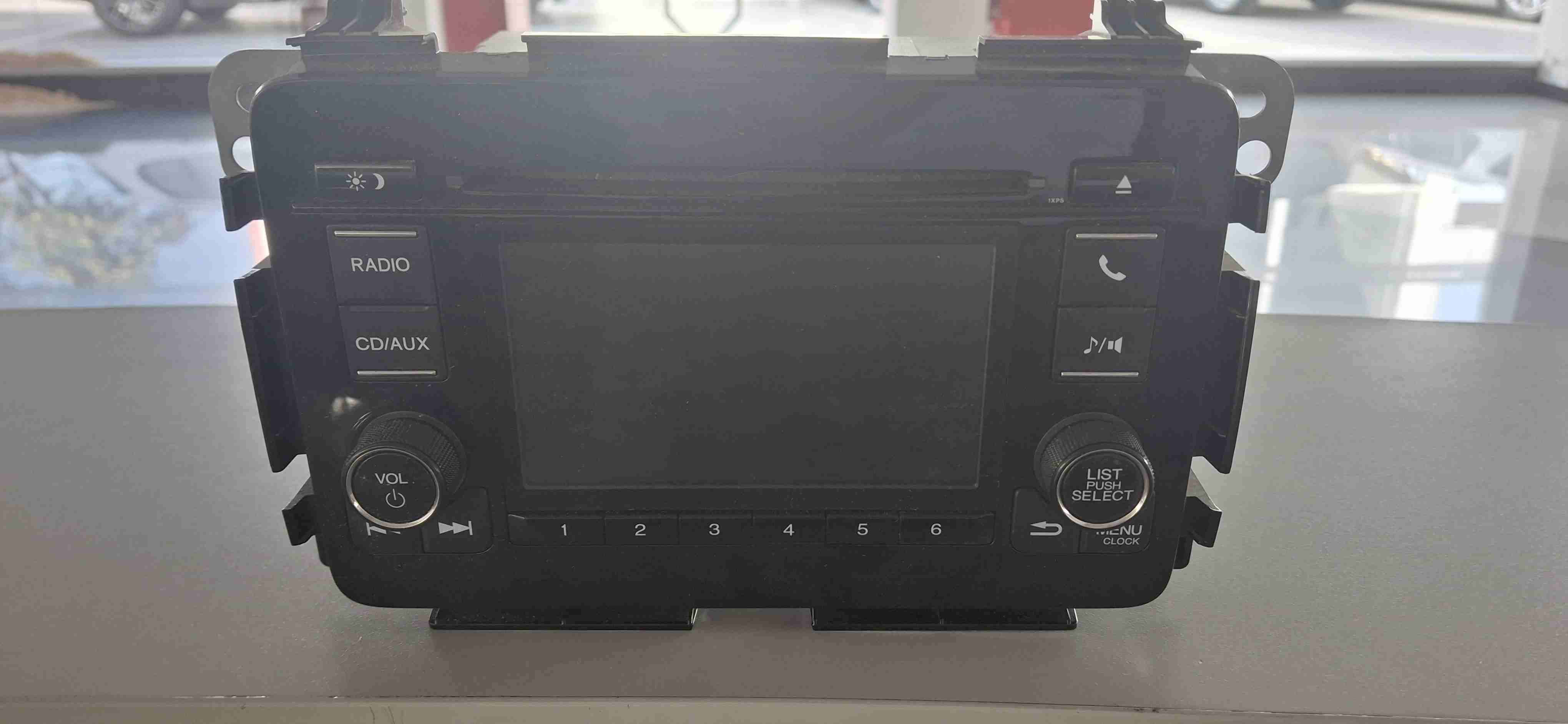 Radio  panel de auto honda HRV año 2020 - miniatura 5