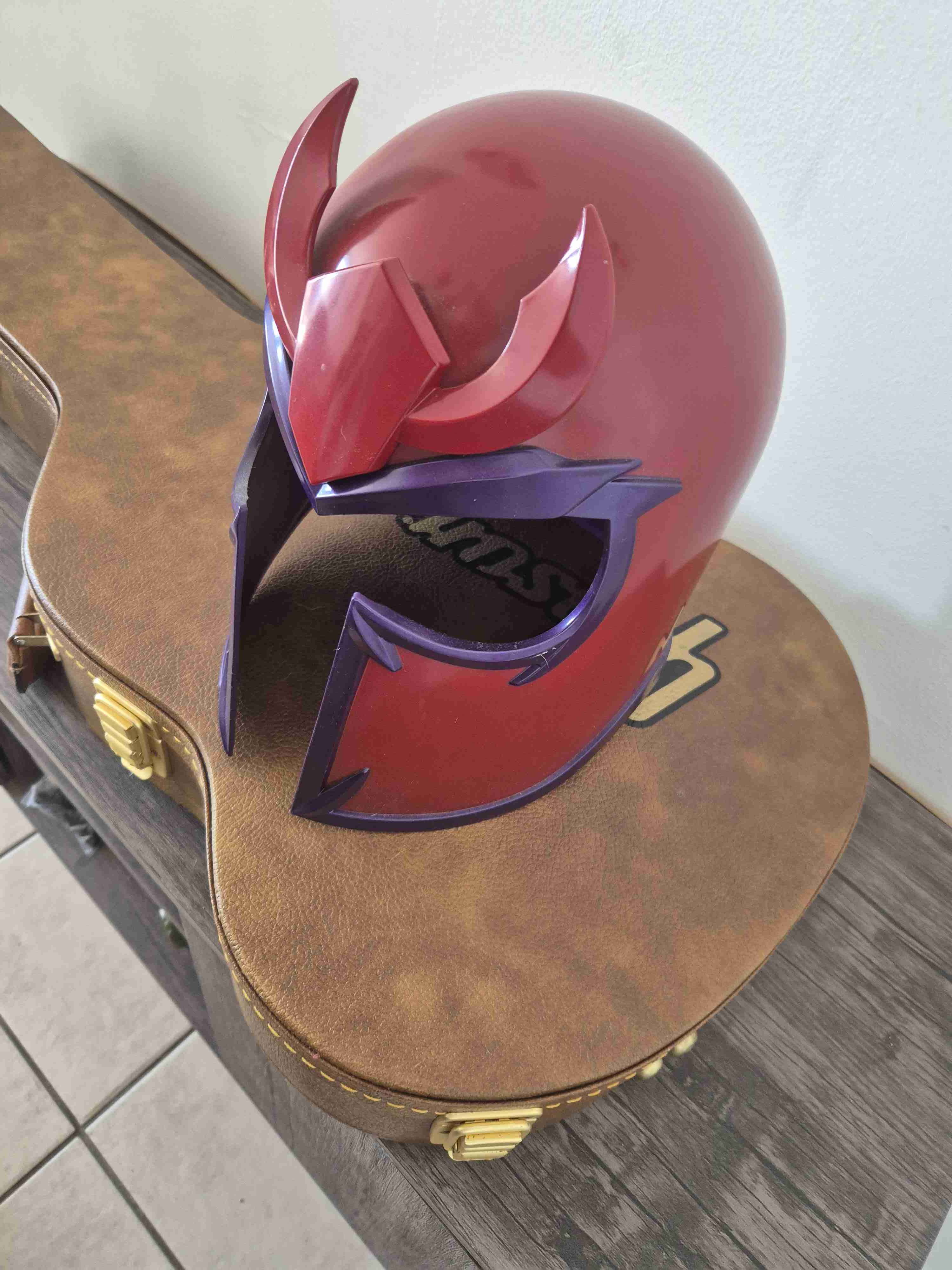 Casco de Magneto marvel legends Xmen - miniatura 3