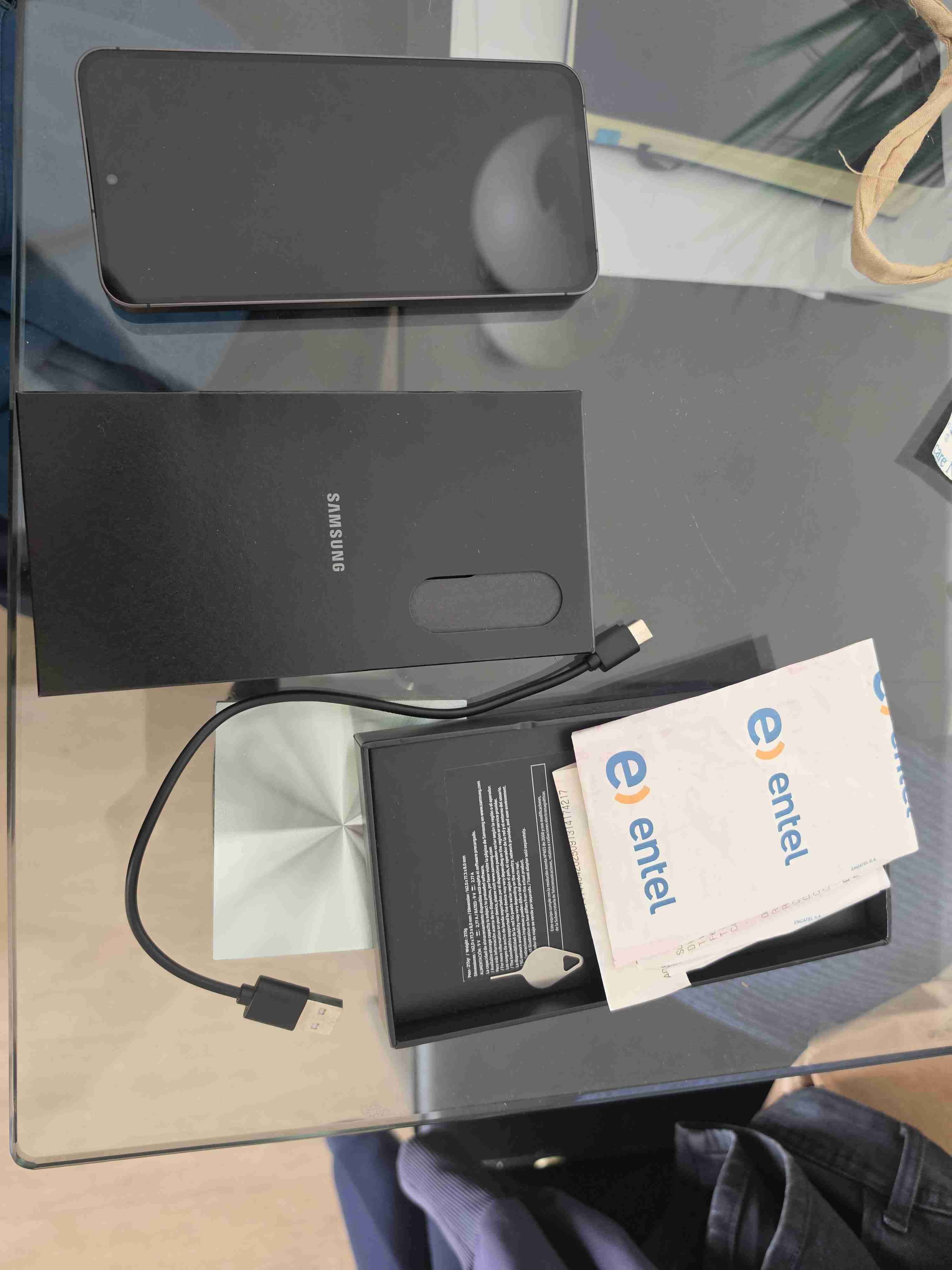 Smartphone Samsung S24 - miniatura 1