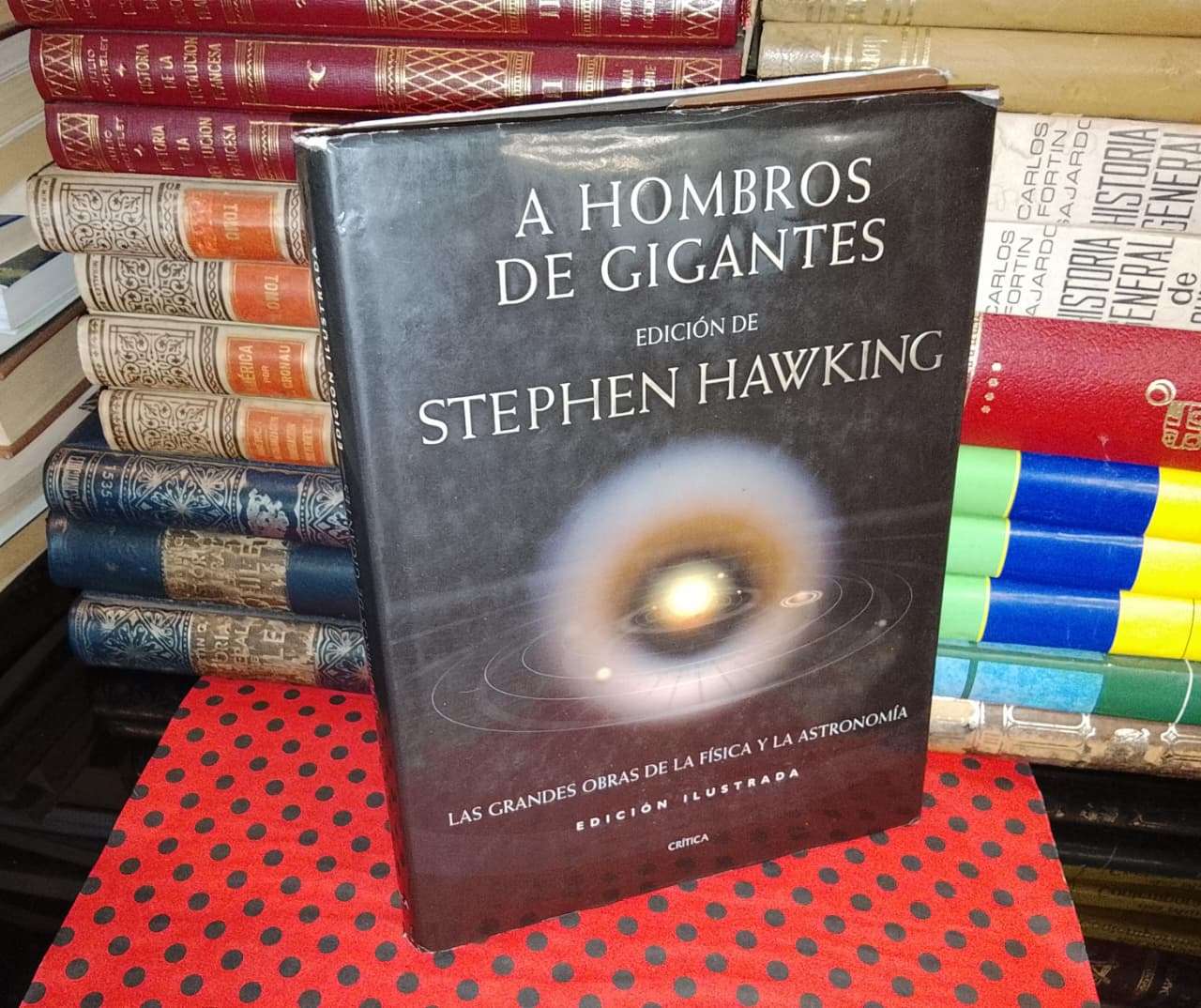 A Hombros De Gigantes - Stephen Hawking - miniatura 1