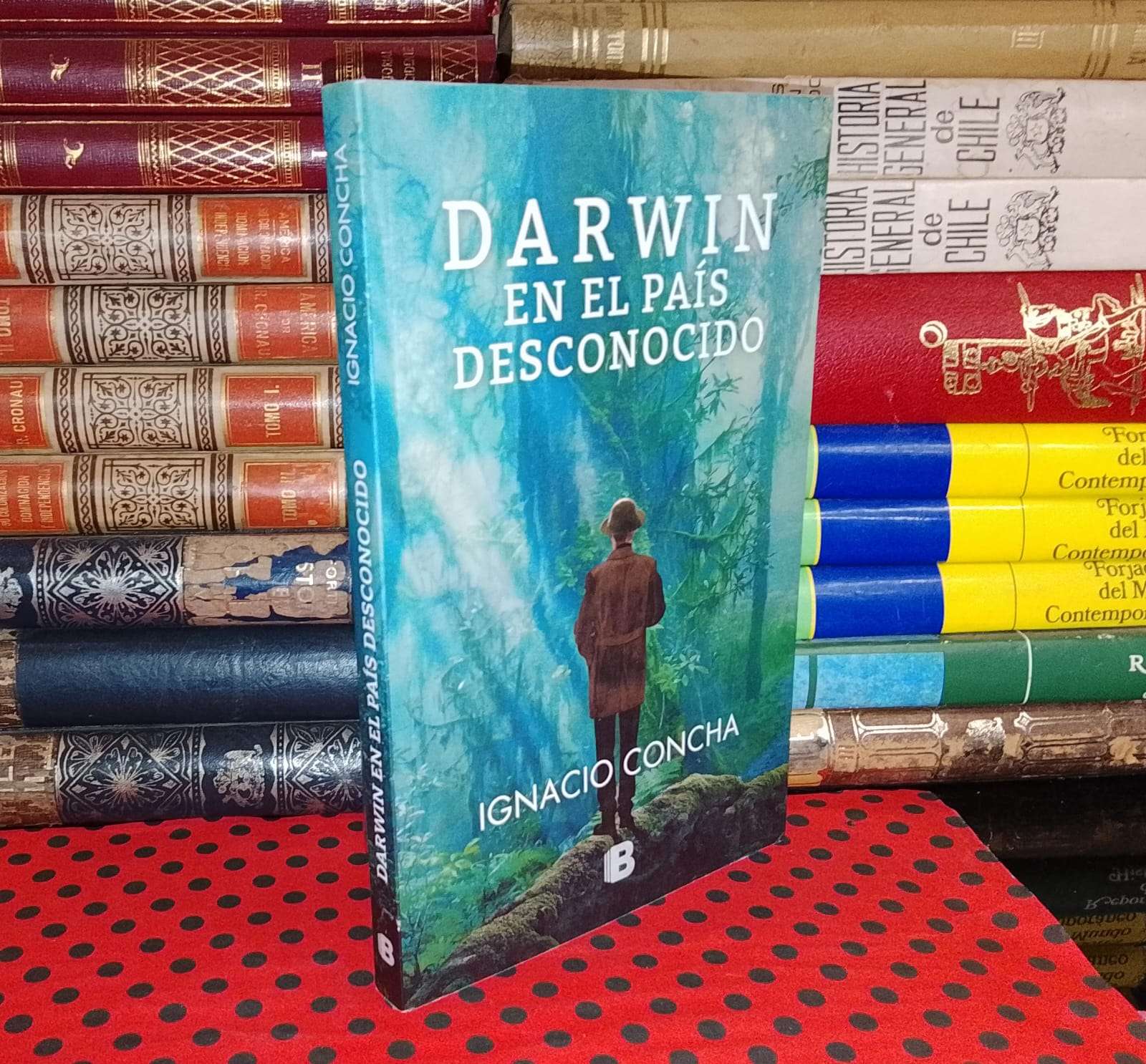 Darwin En El País Desconocido - Ignacio Concha - miniatura 1