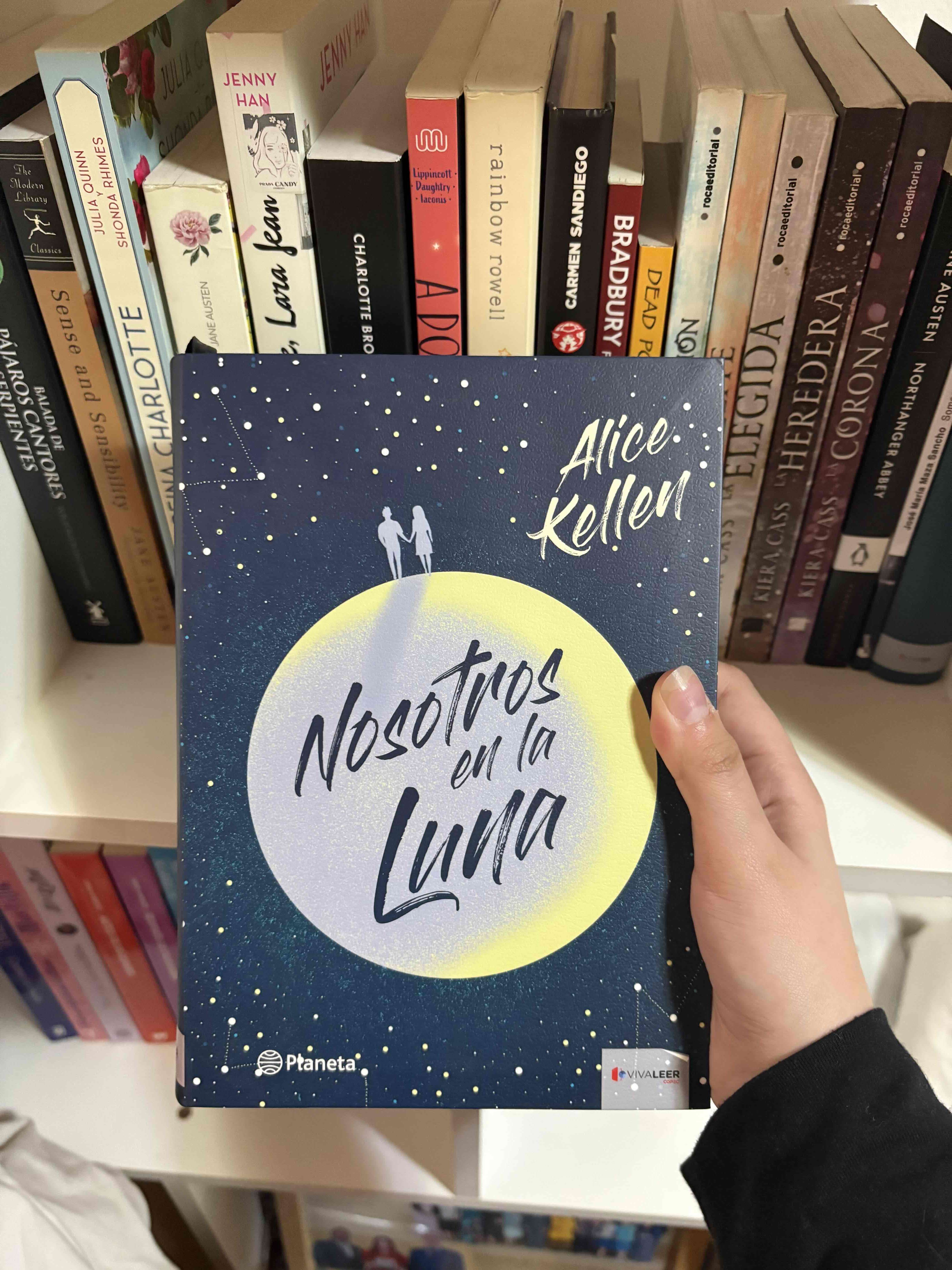 Libro 'Nosotros en la Luna' Alice Kellen - miniatura 1