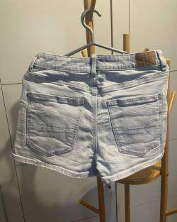 Shorts de mezclilla azul claro - miniatura 2