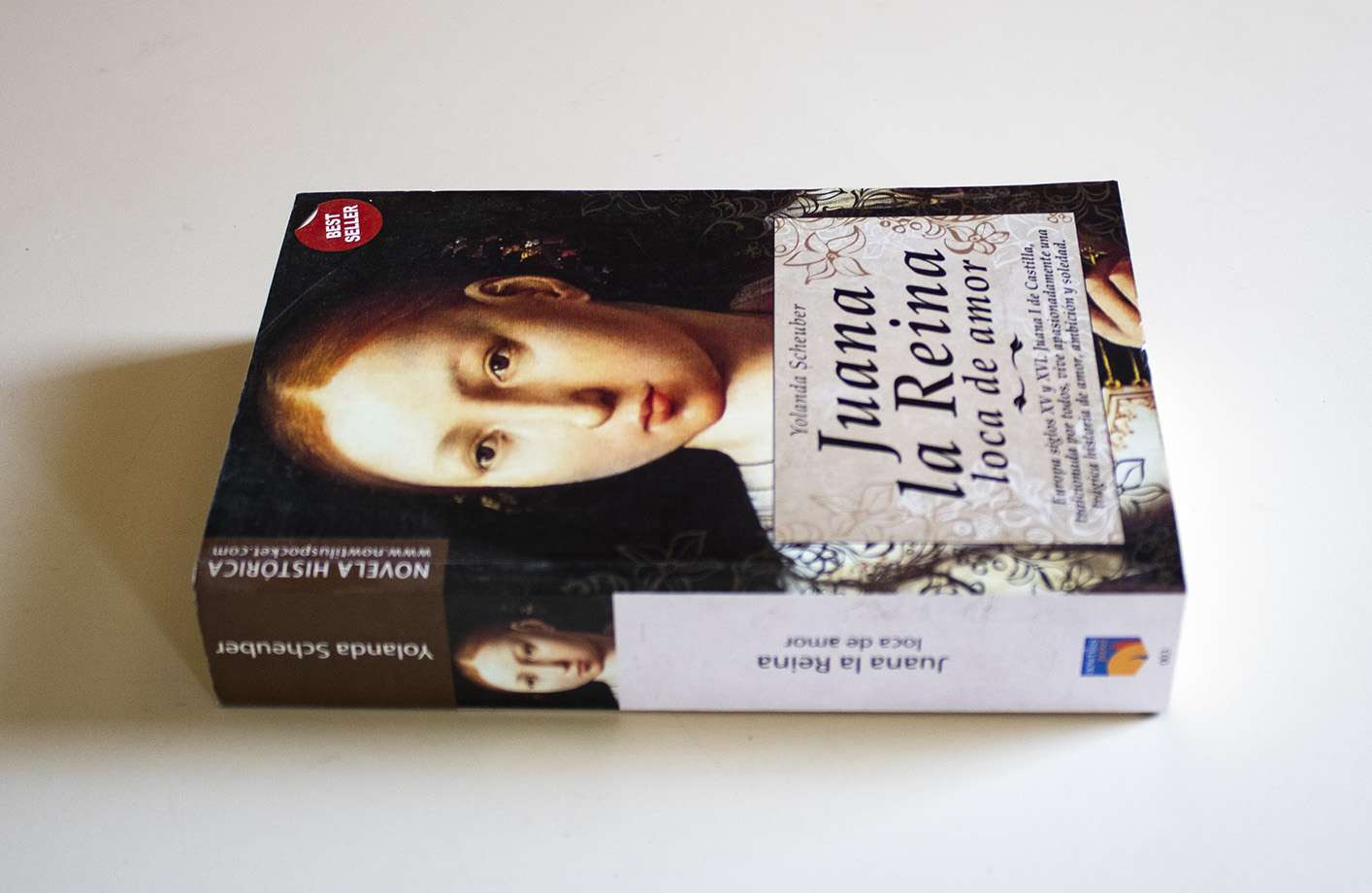 Libro 'Juana la Reina, loca de amor' - miniatura 2